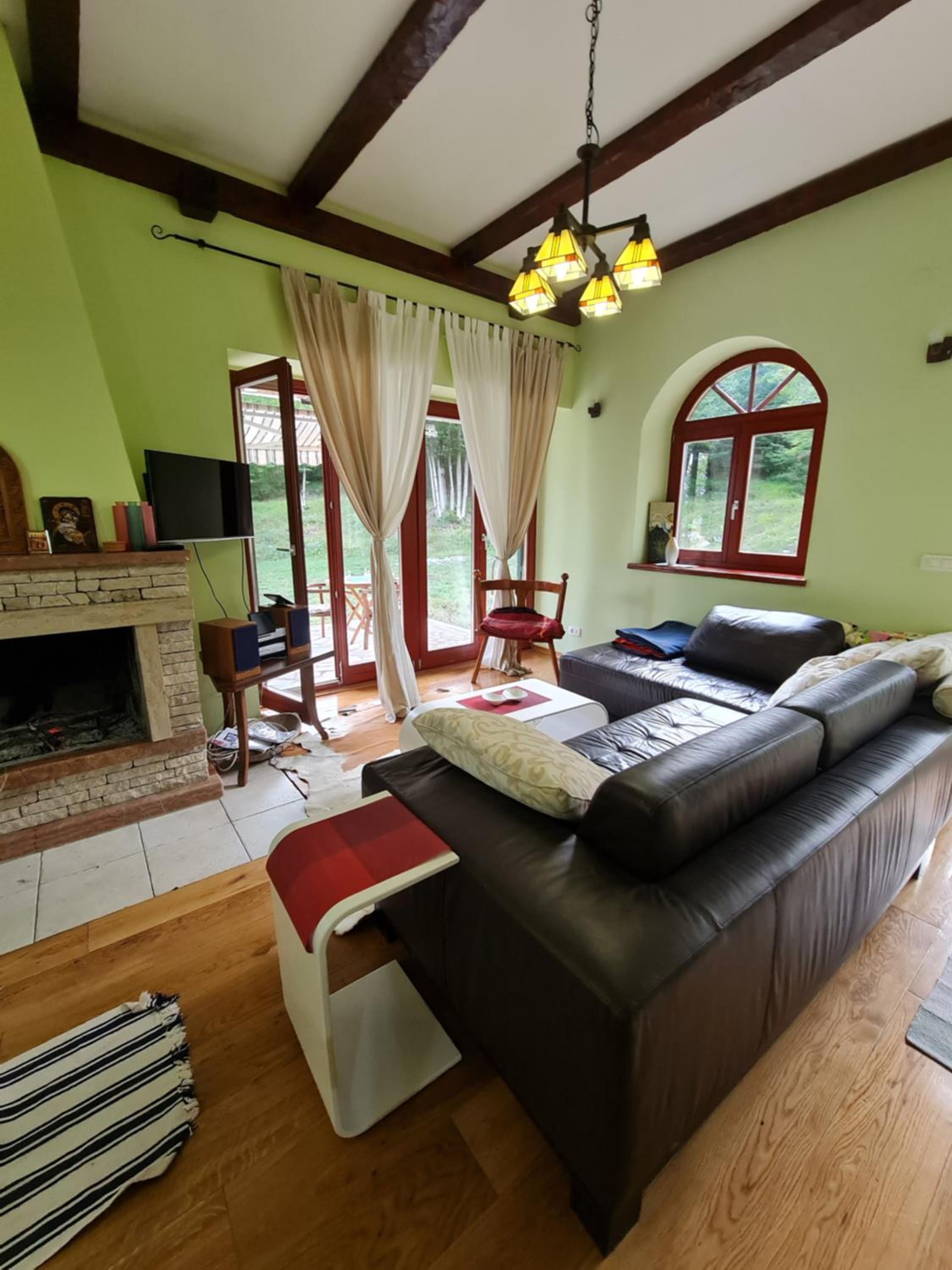 Three-Bedroom House photo 2