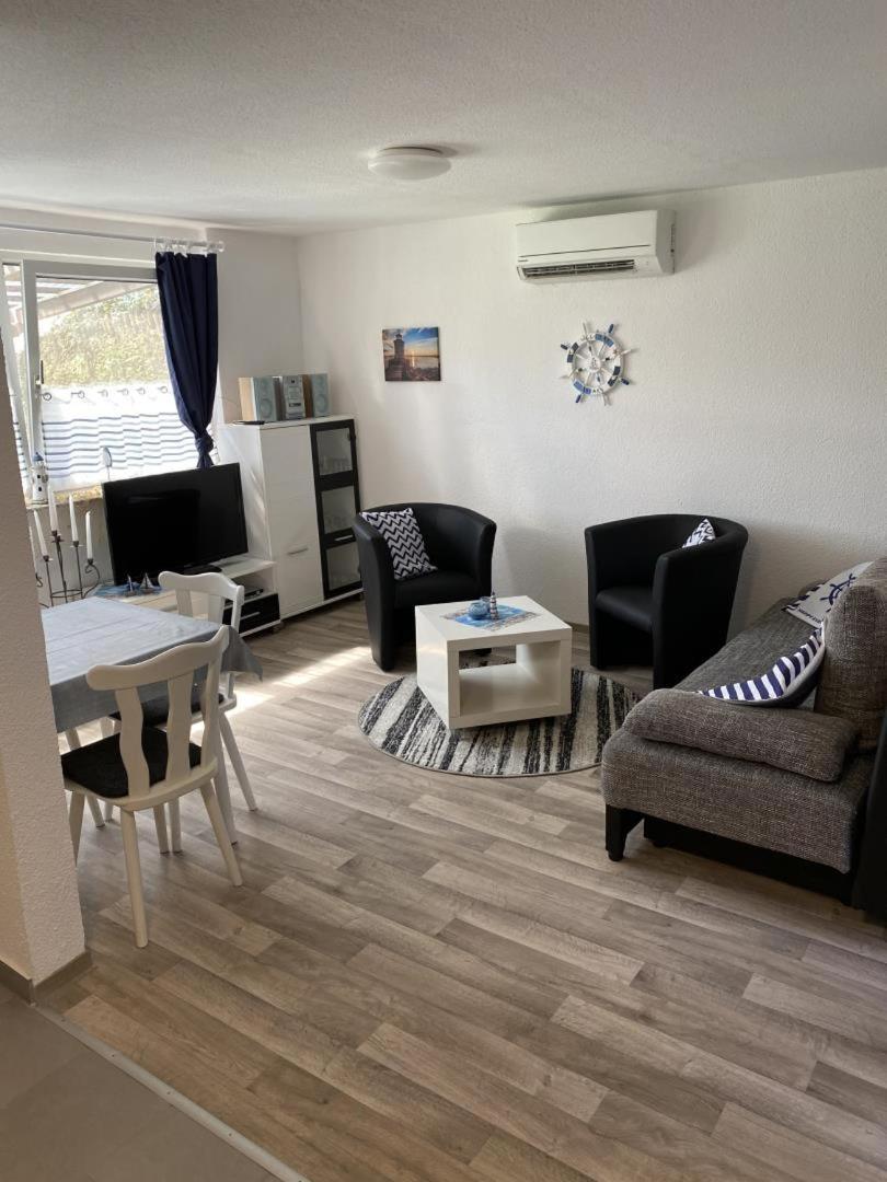 Bungalow photo 1