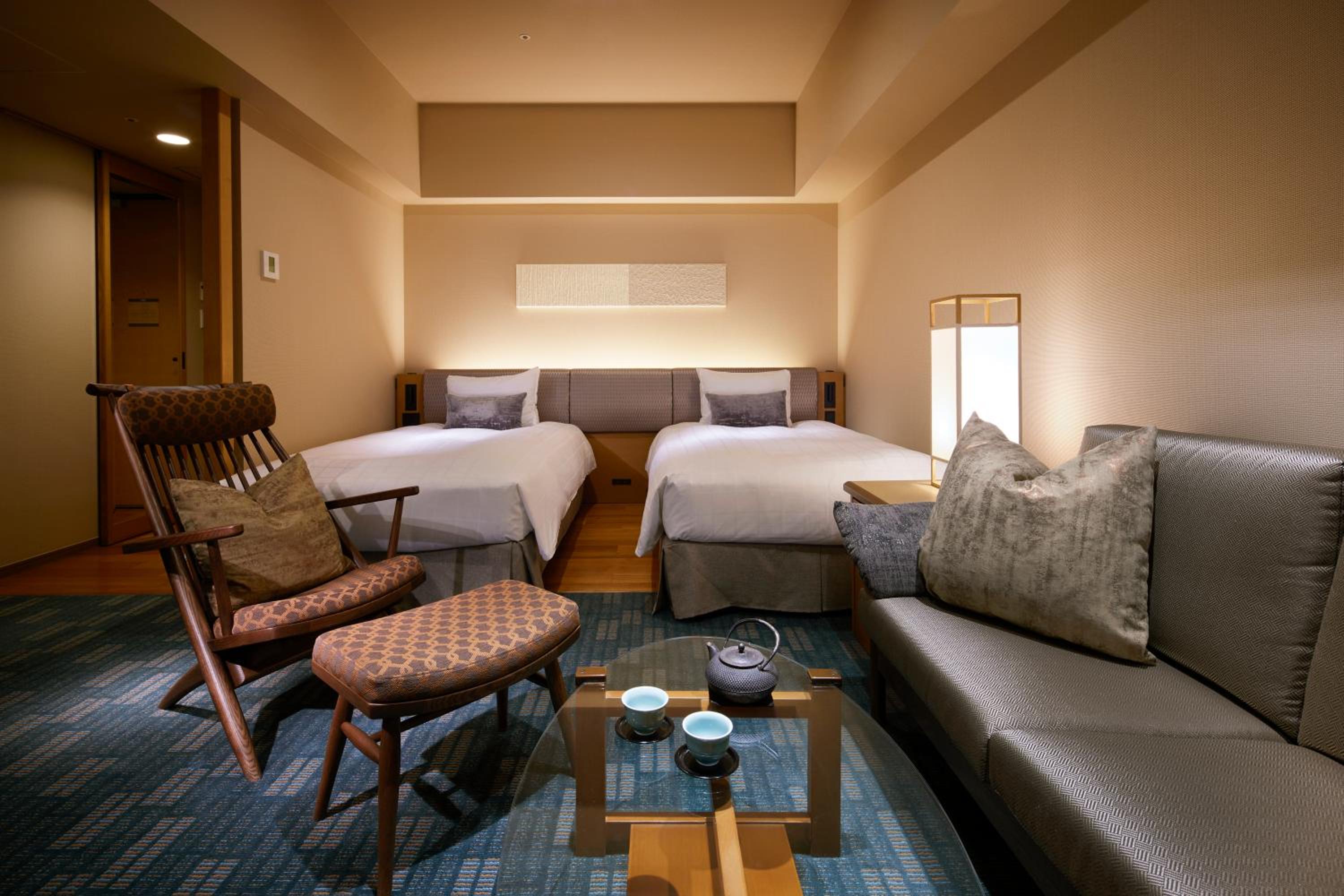 Premium Twin Room (High Floor) - Non-Smoking
