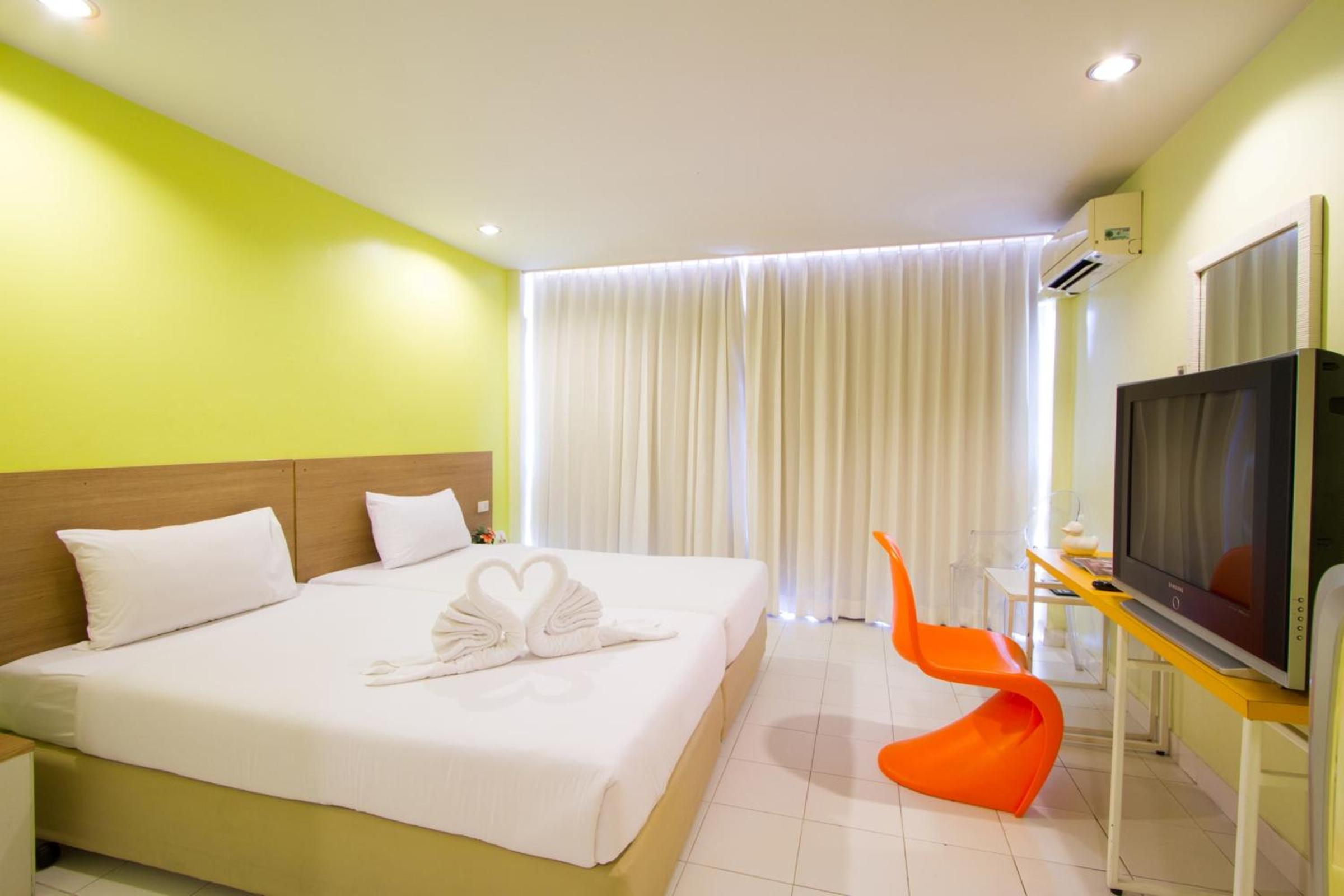 Superior Twin Room - Photo 4