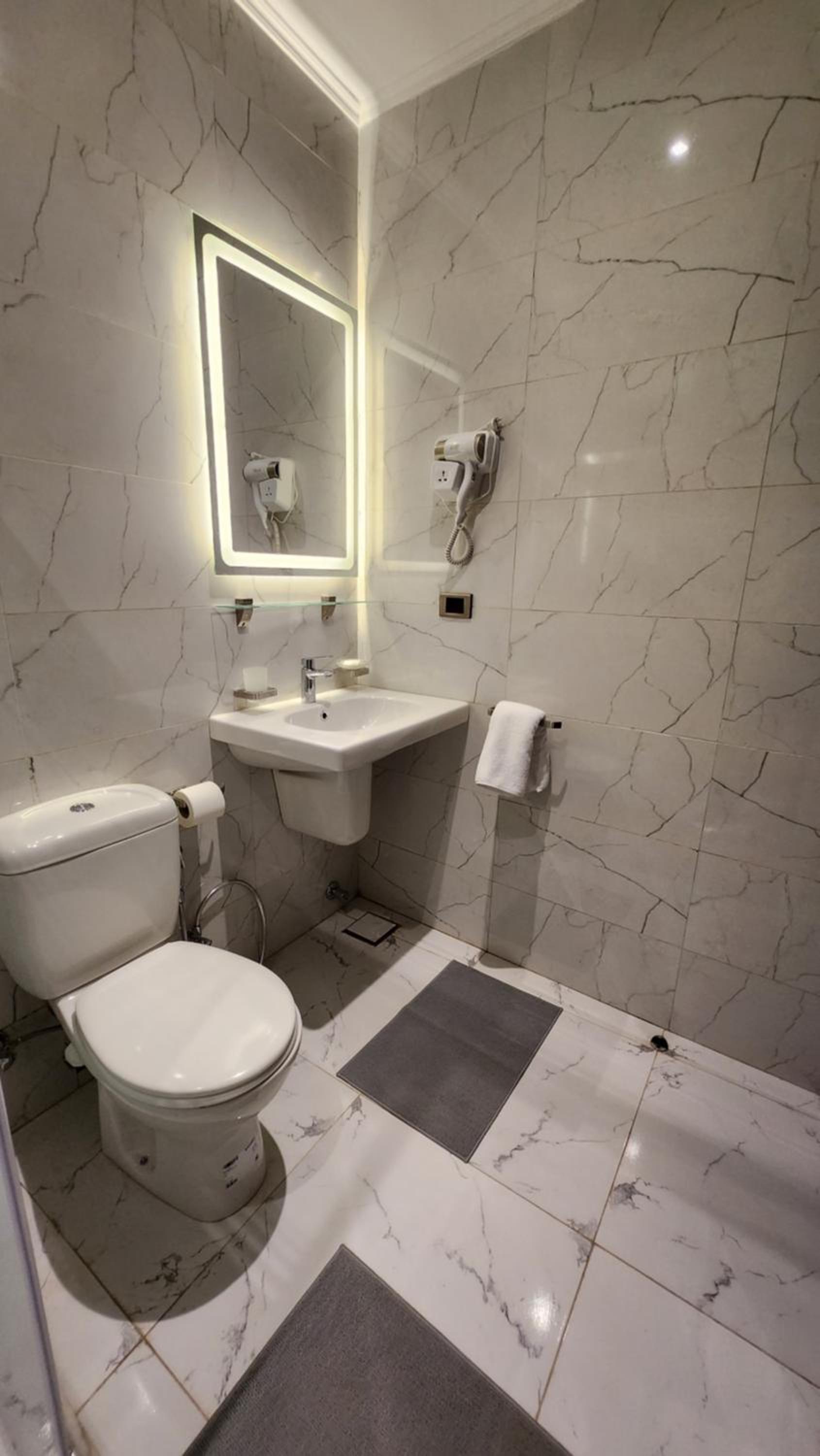 Executive Suite photo 3