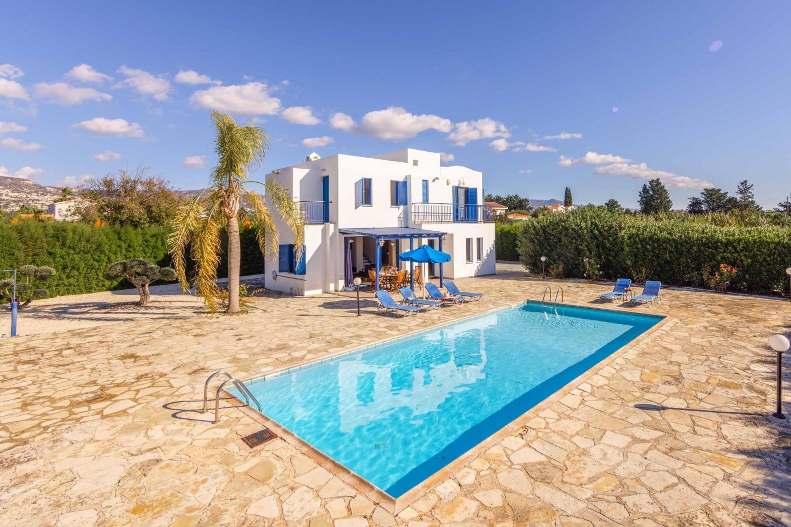 Three-Bedroom Villa photo 1