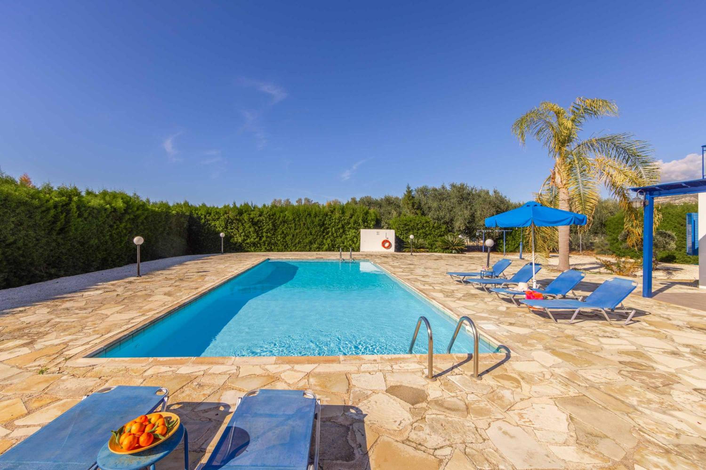 Three-Bedroom Villa photo 3