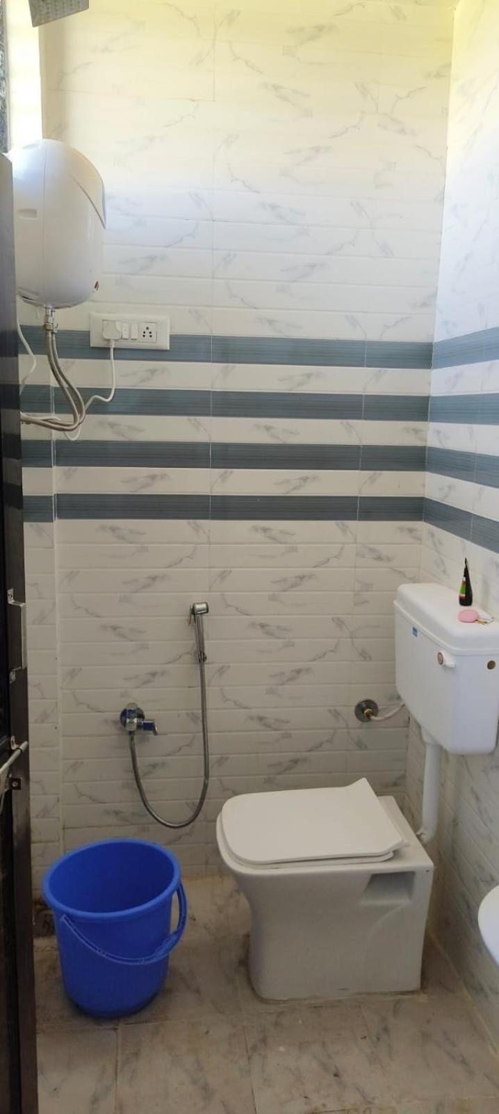 Standard Double Room With Fan photo 3