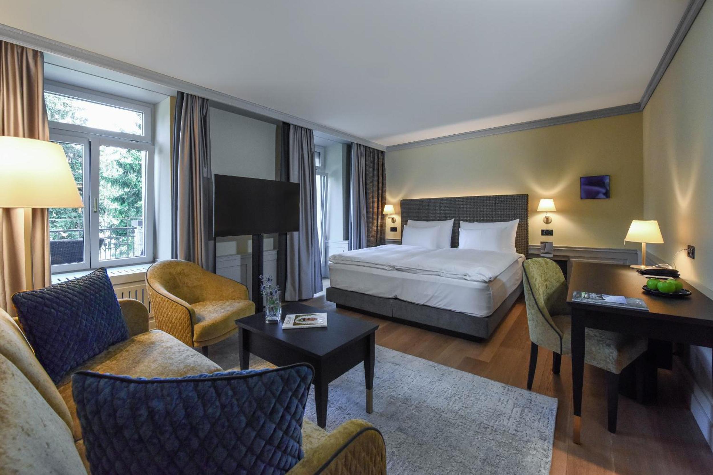 Junior Suite Cresta with balcony - Photo 5