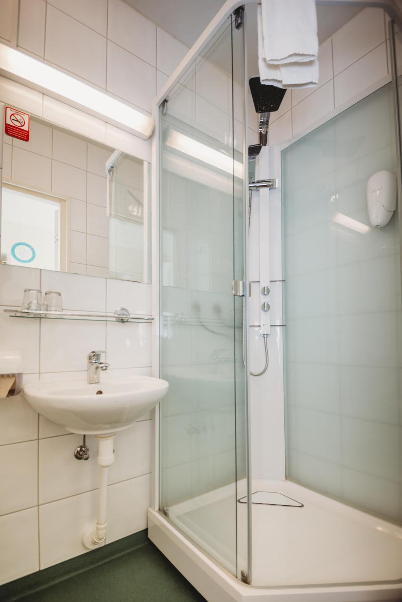 Standard Single Room photo 2