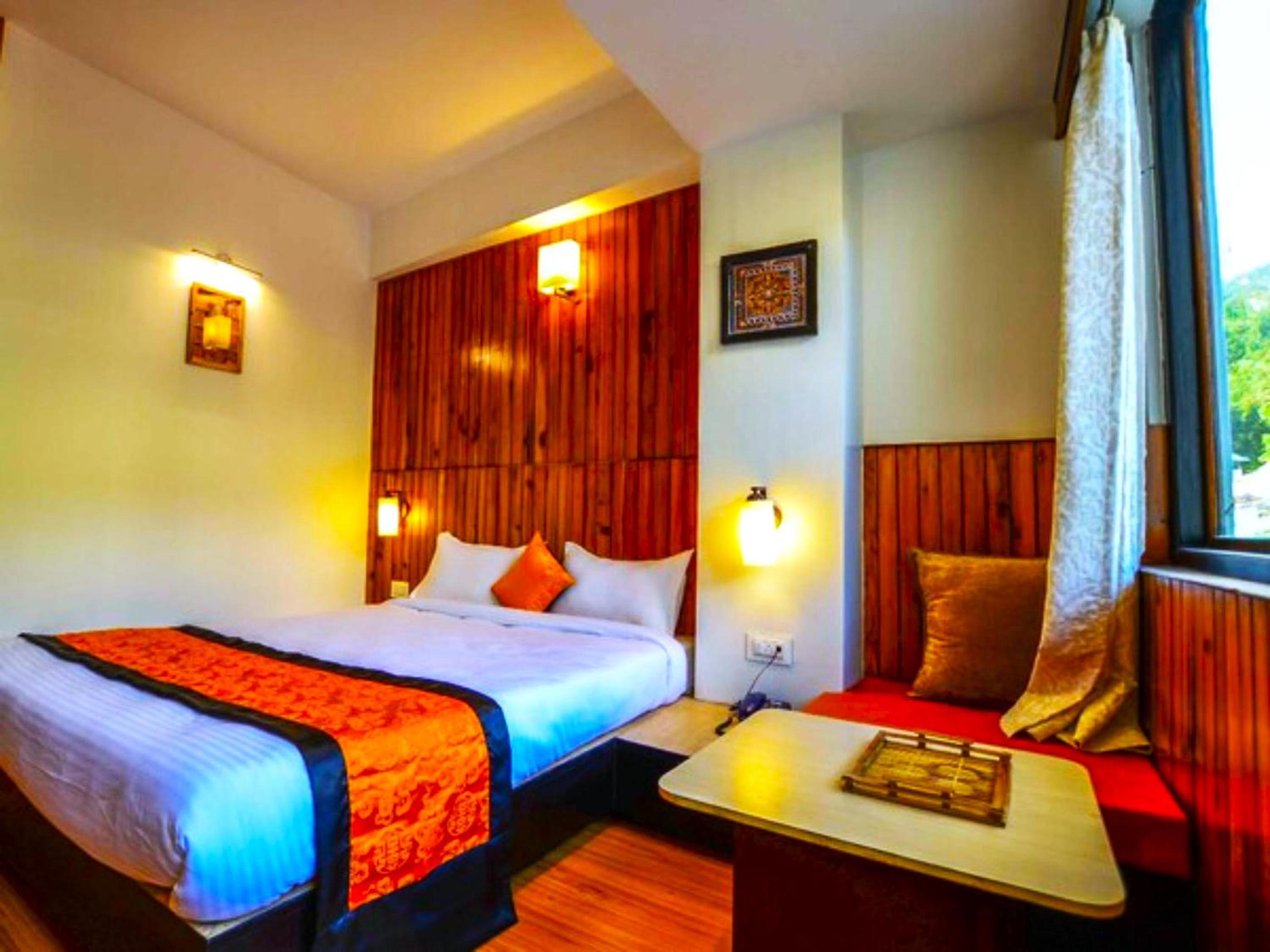 Standard Double Room - Photo 5