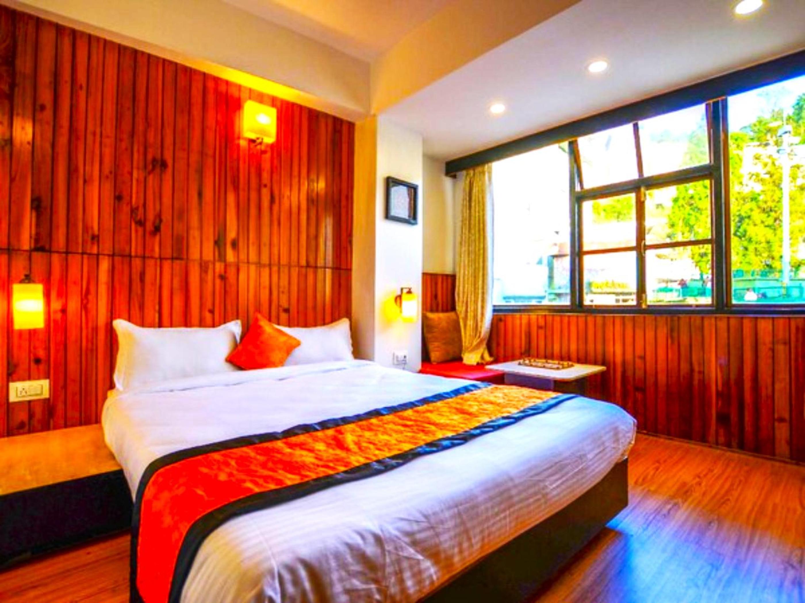 Standard Double Room - Photo 1