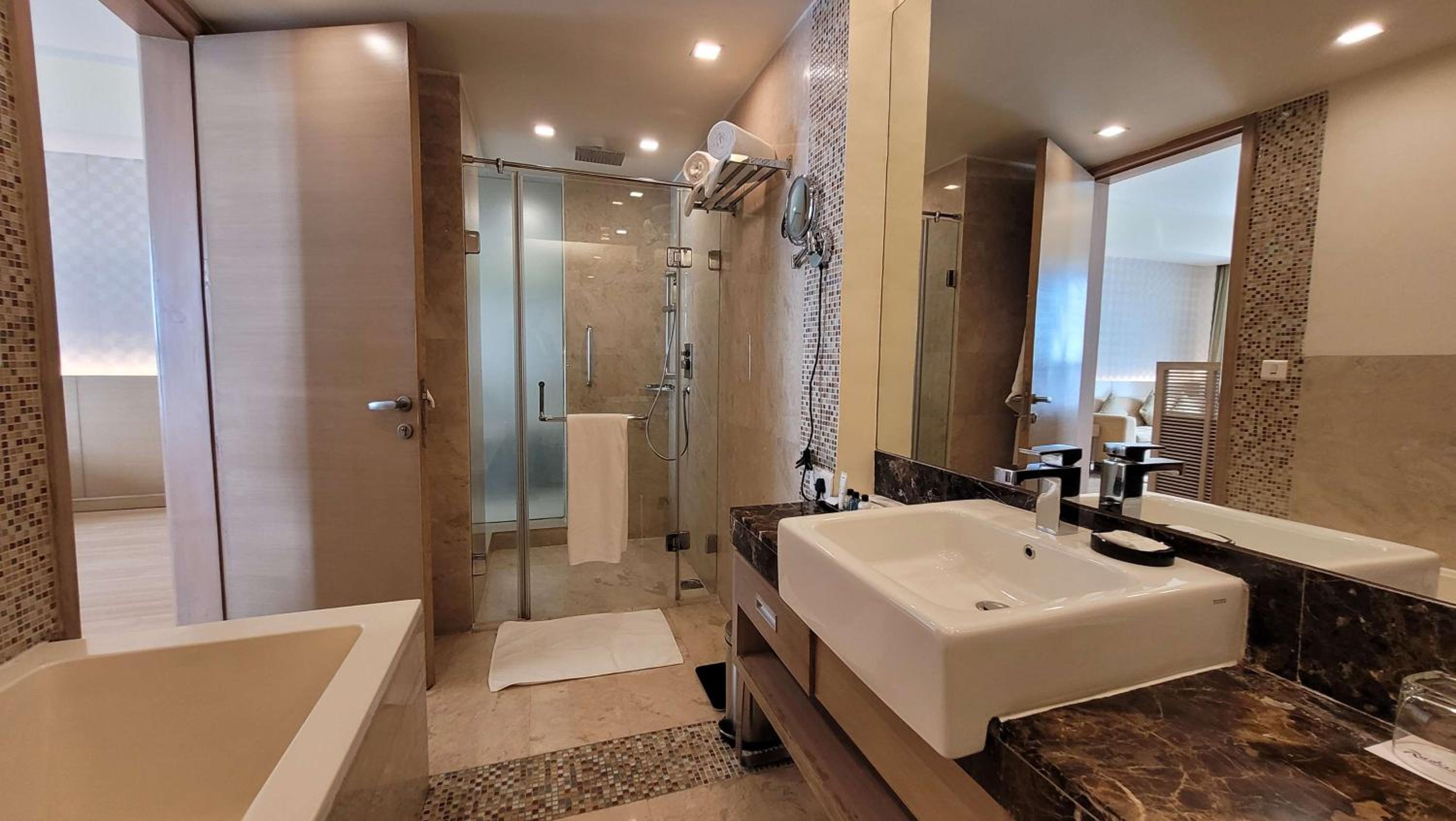 Junior Suite - Photo 14