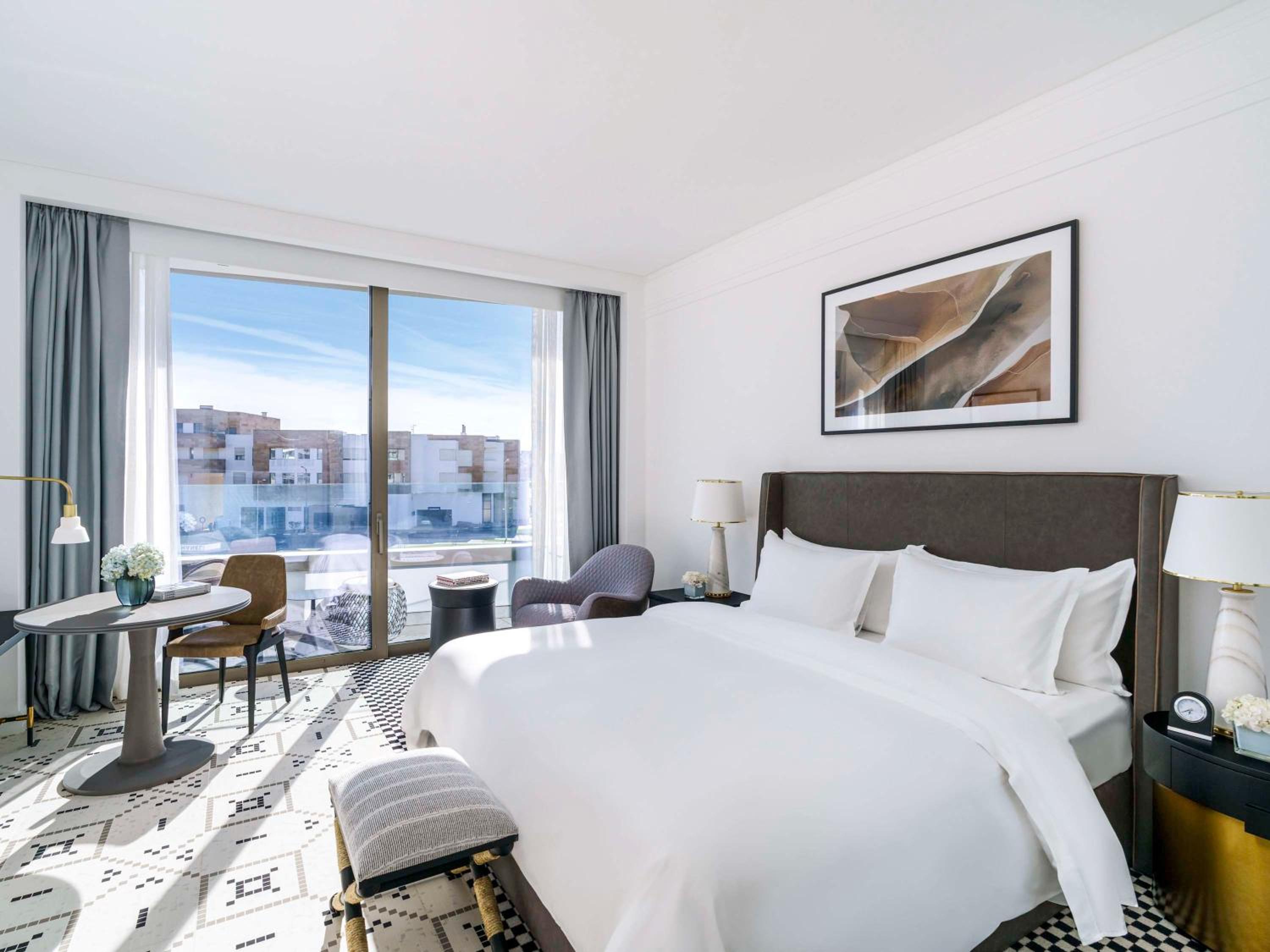 Fairmont Gold Suite - Photo 3