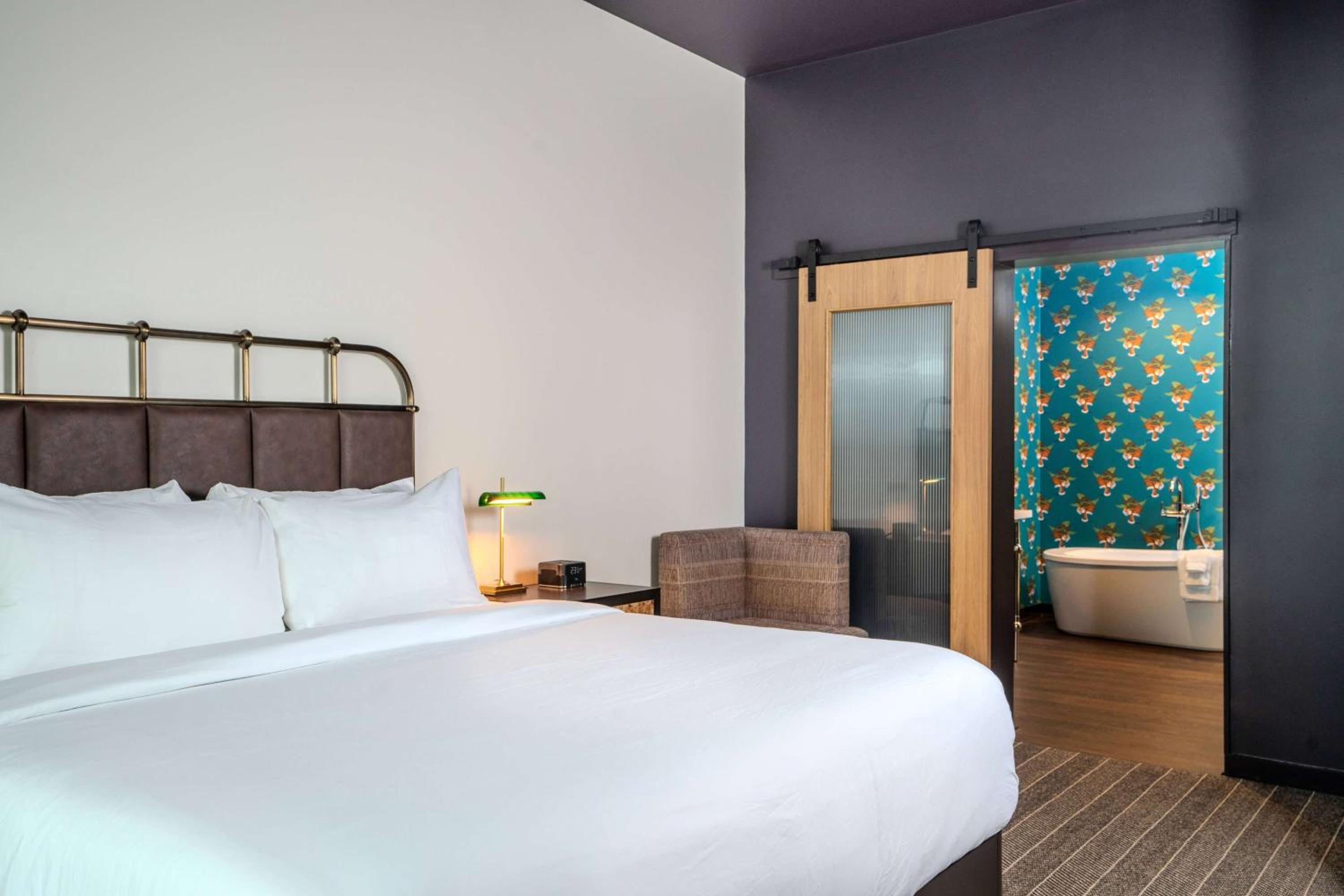 Two-Bedroom Suite with Balcony - Photo 1