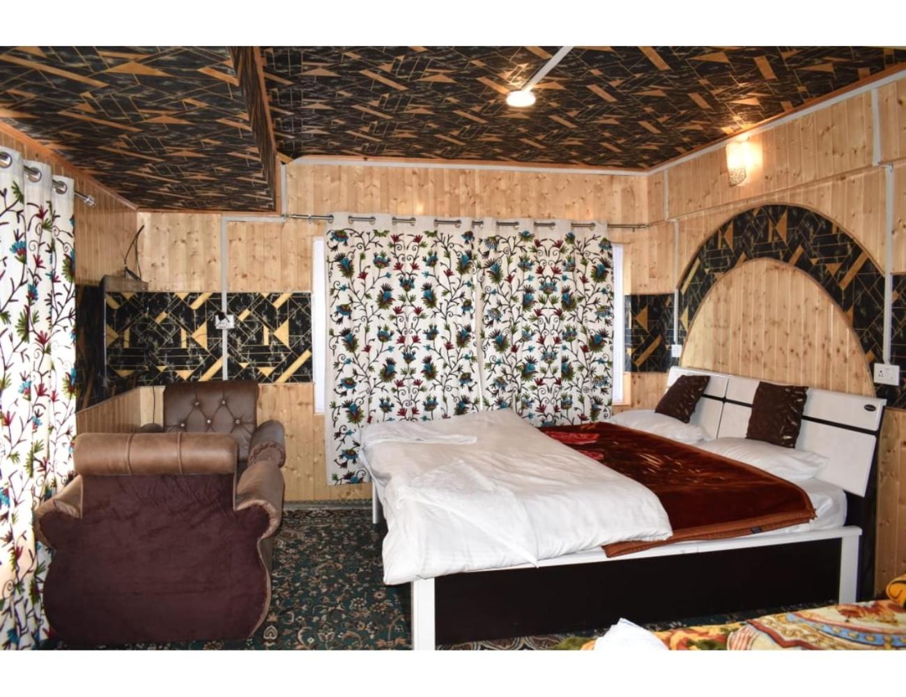 Superior Double Room photo 2