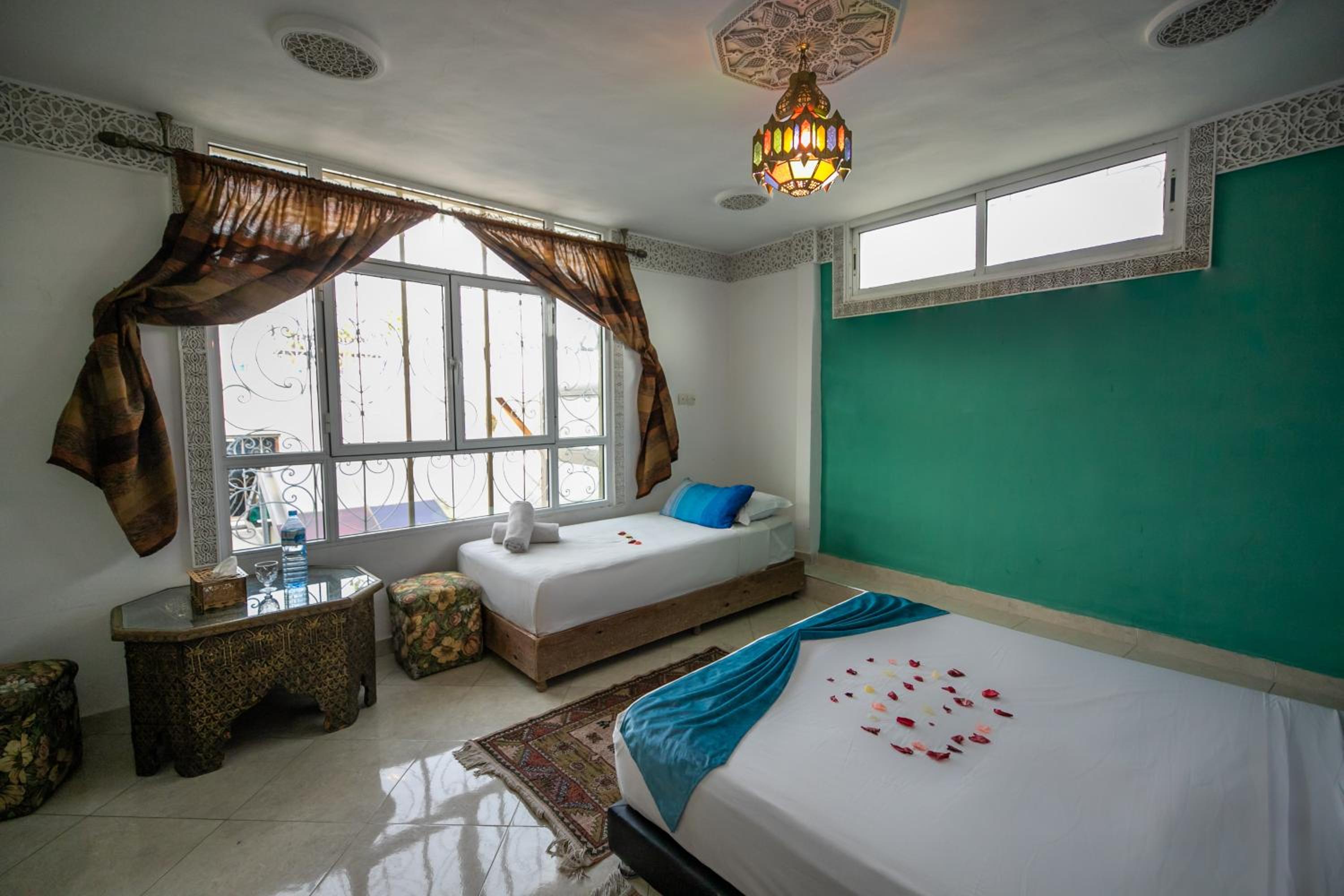 Superior Triple Room photo 3