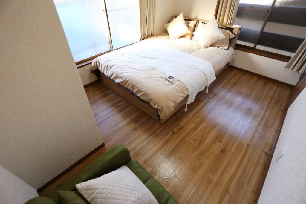 Two-Bedroom Apartment photo 3
