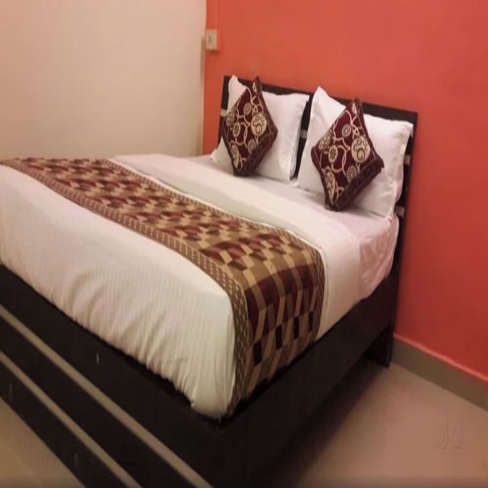 Deluxe Room, City View