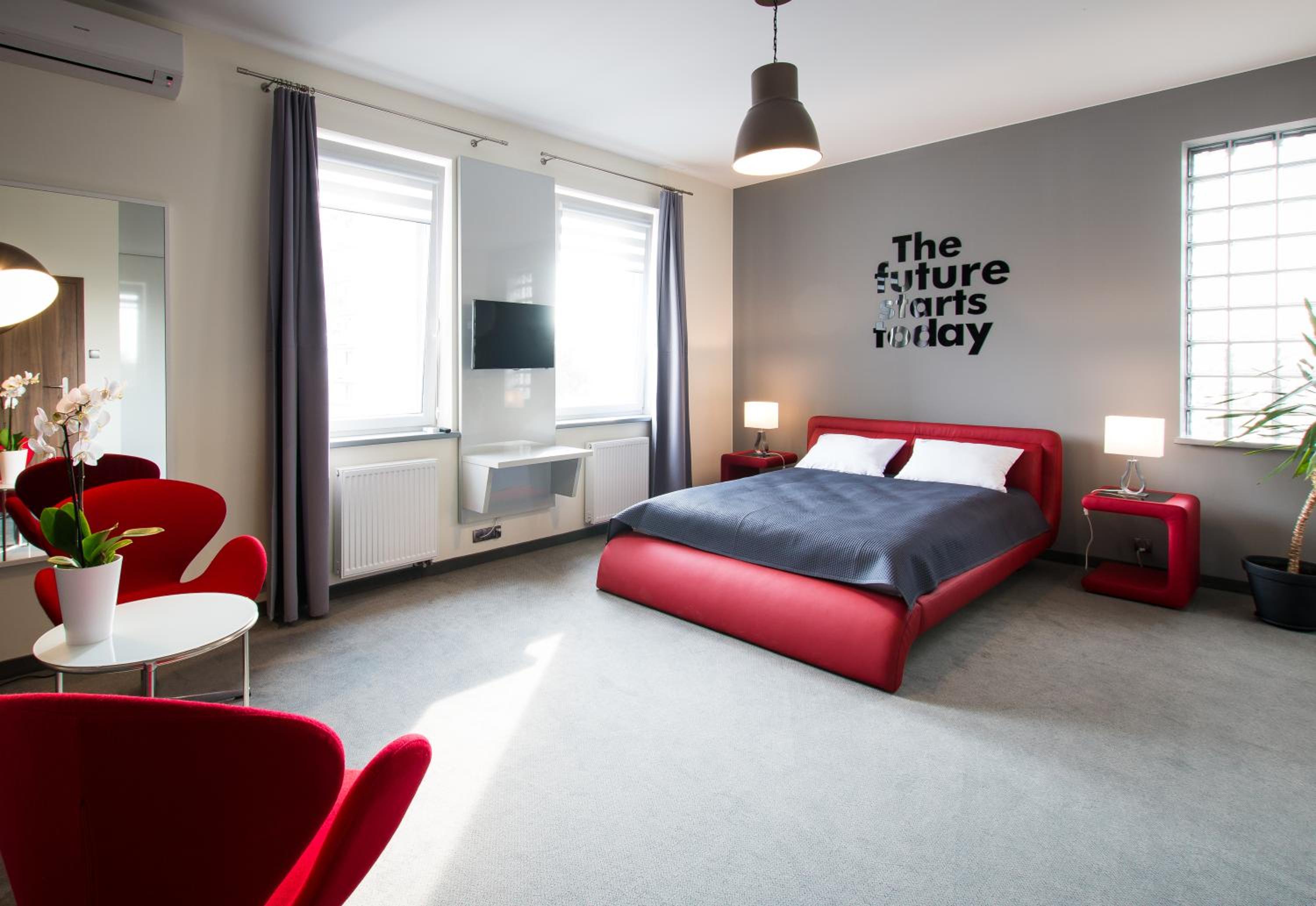 Deluxe Double Room with Shower - Photo 6