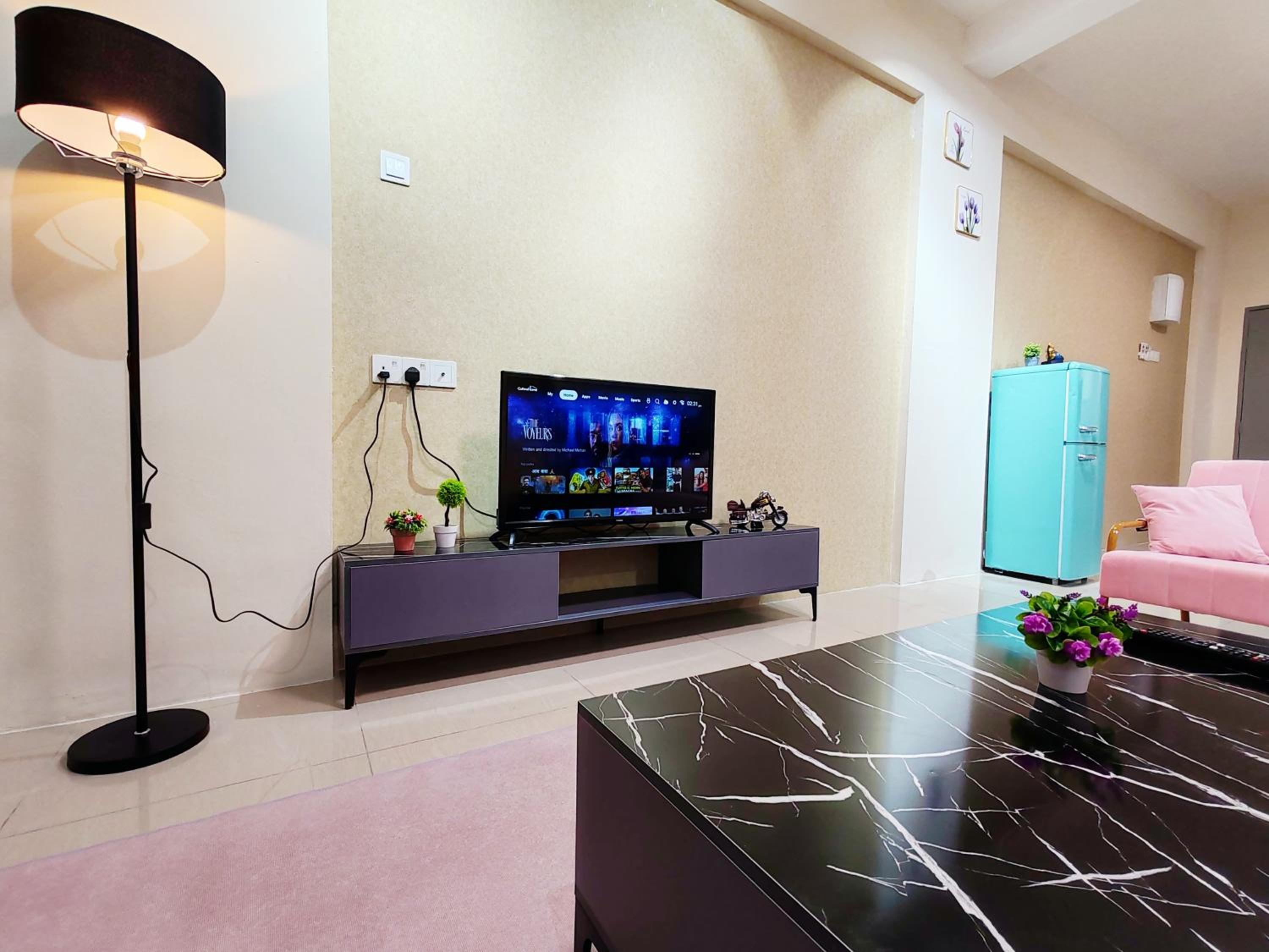 Three-Bedroom Apartment - Photo 96