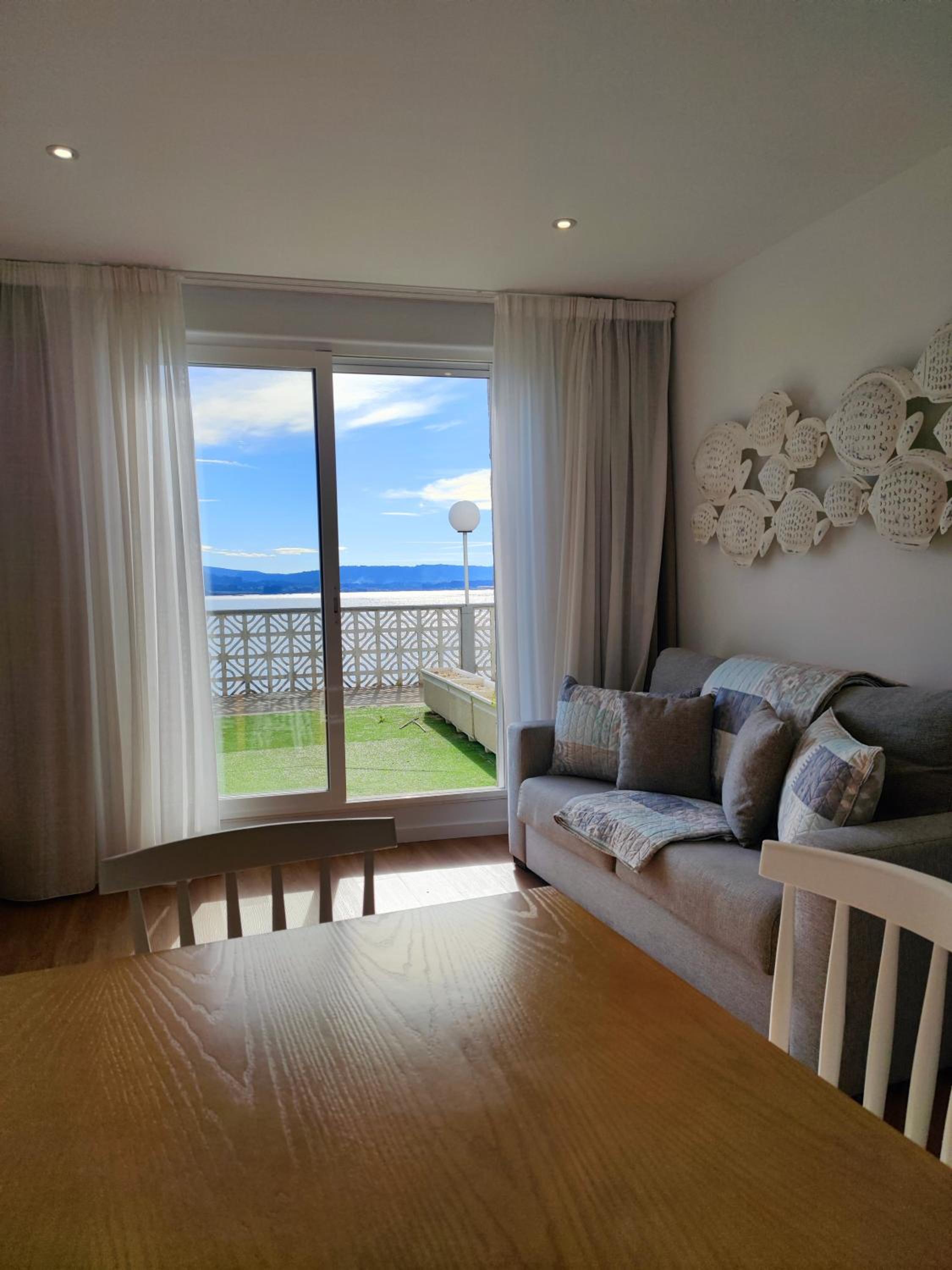 Apartamento con vista al mar
