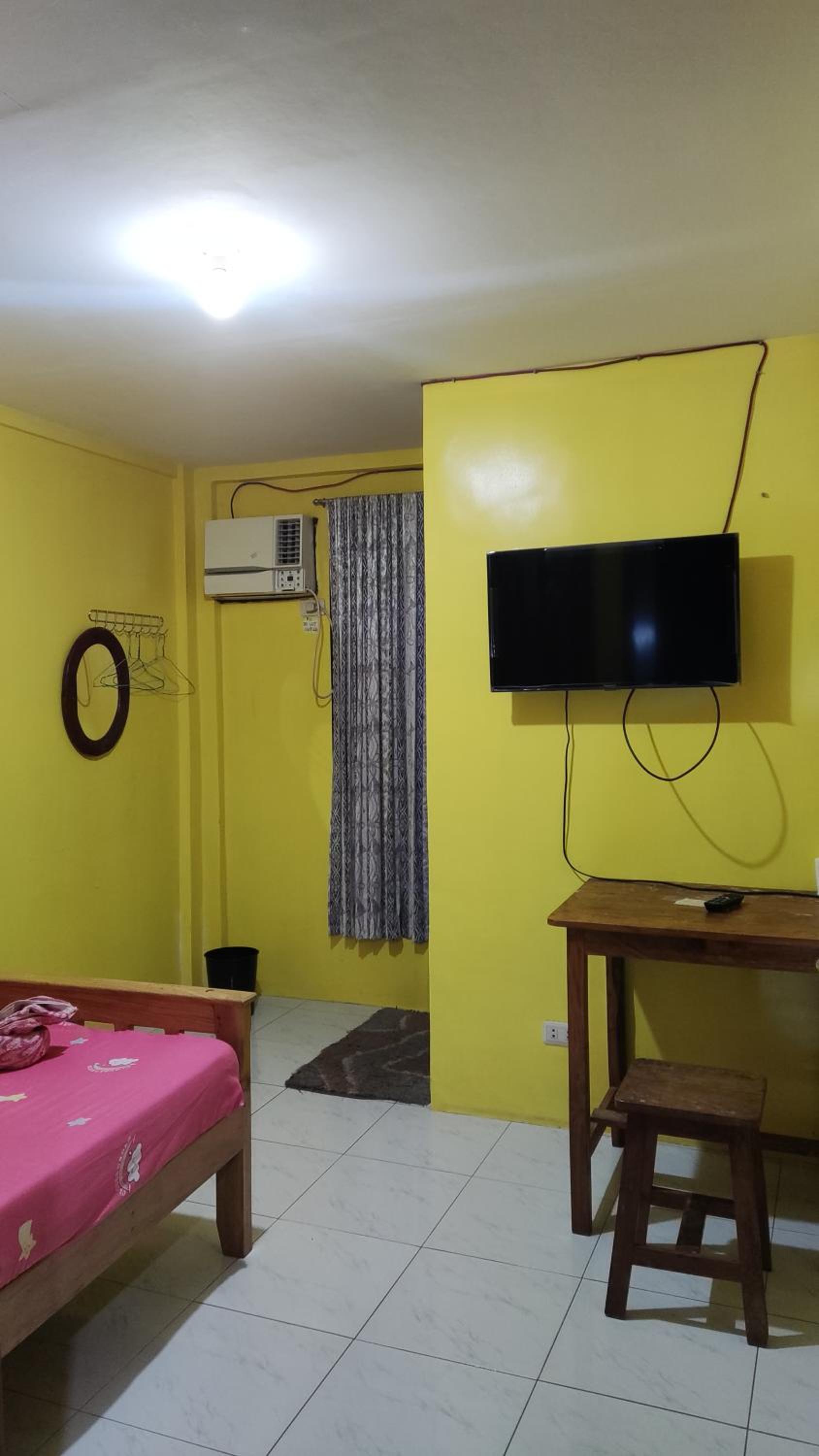 Deluxe Double Room with Shower - Photo 3