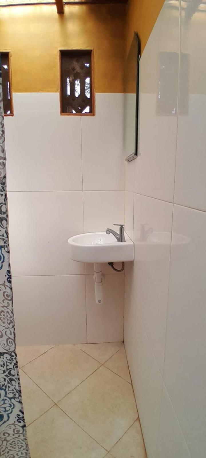 Budget Double Room photo 3