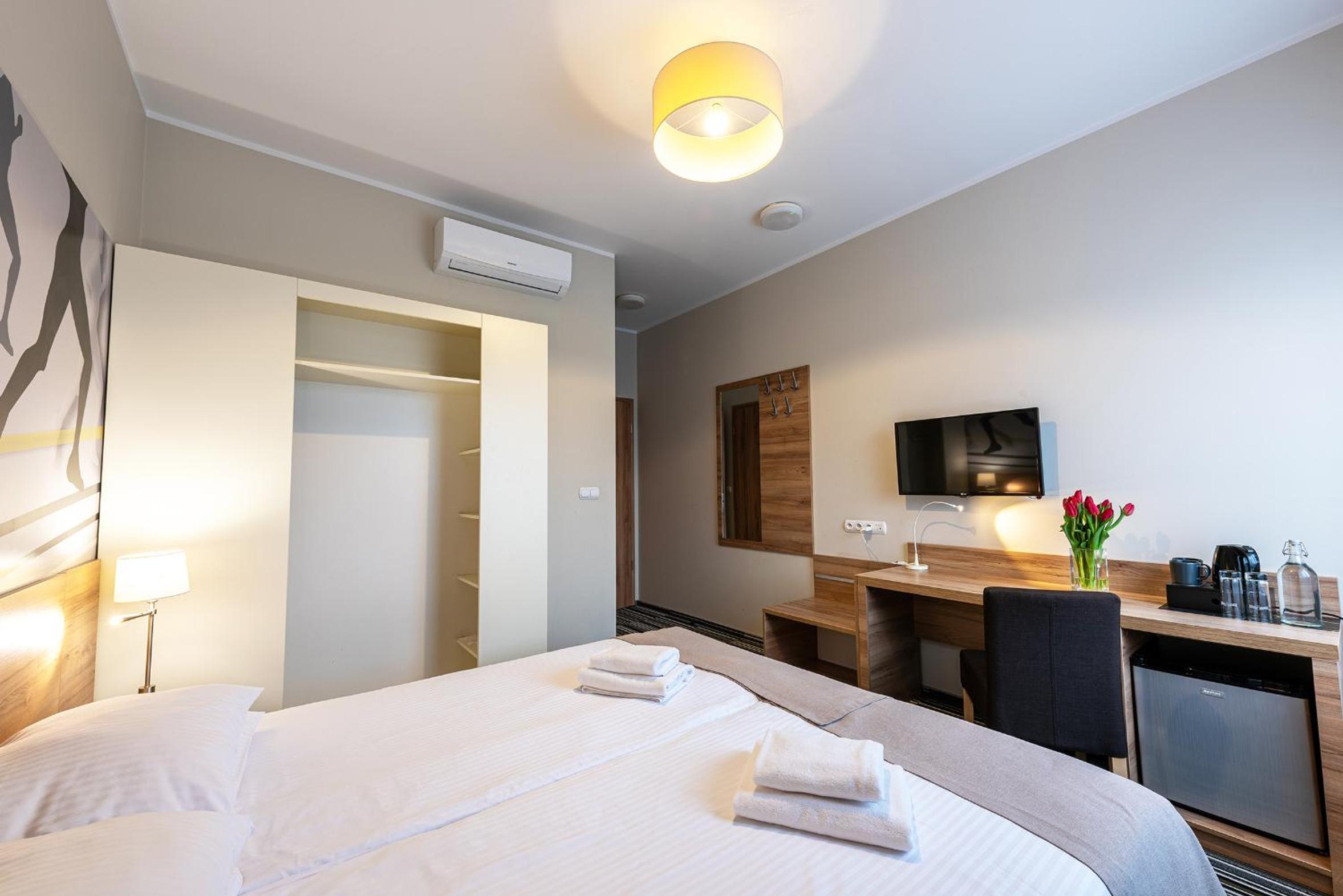 Double Room - Photo 3