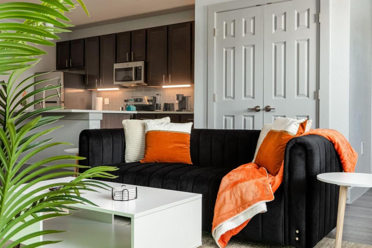 Apartment photo 1