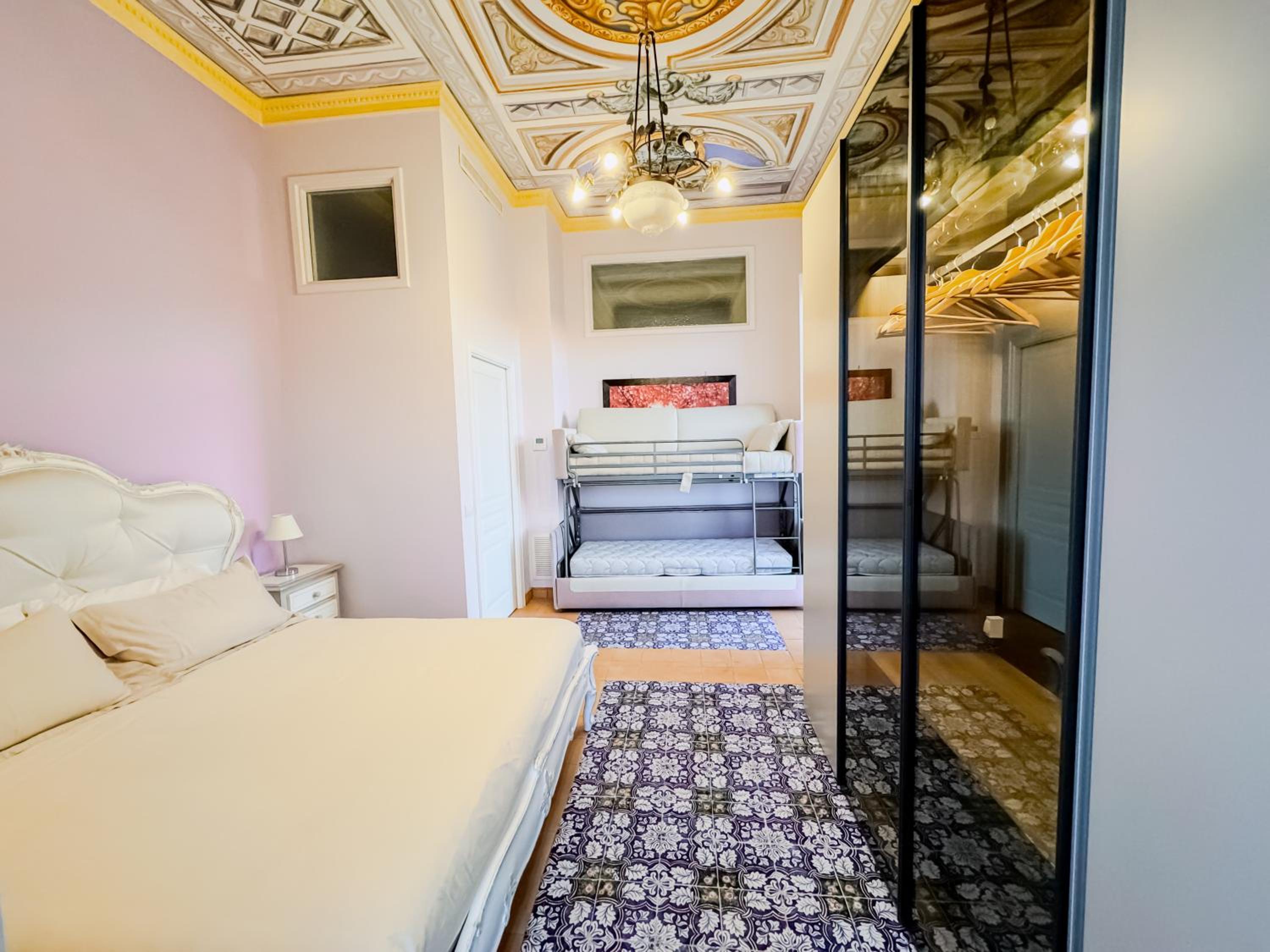 Deluxe Double Room with Balcony and Sea View