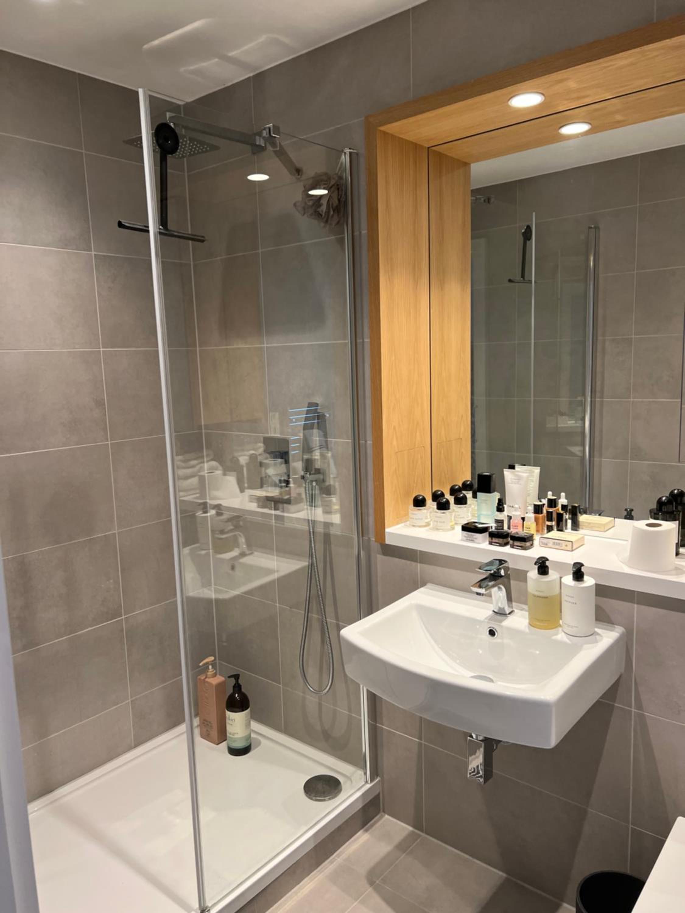 Double Room with Private Bathroom photo 3
