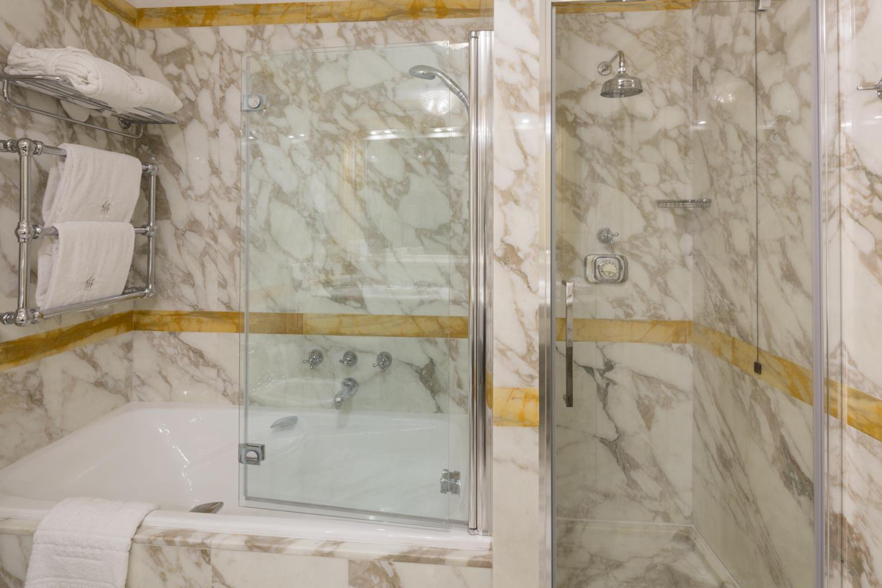 Imperial Suite - Adults Only - Photo 6