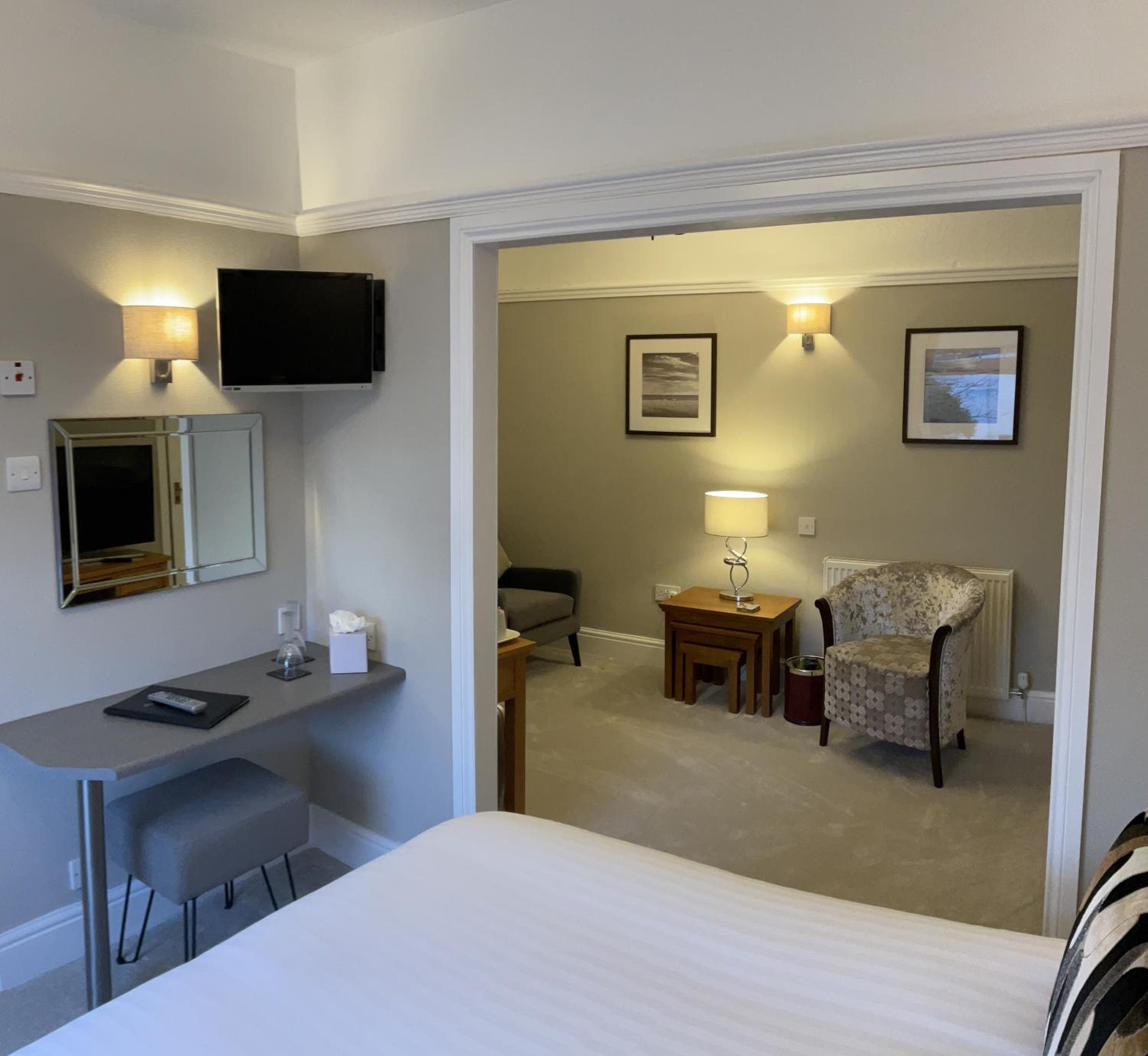 Superior Suite - First Floor photo 3