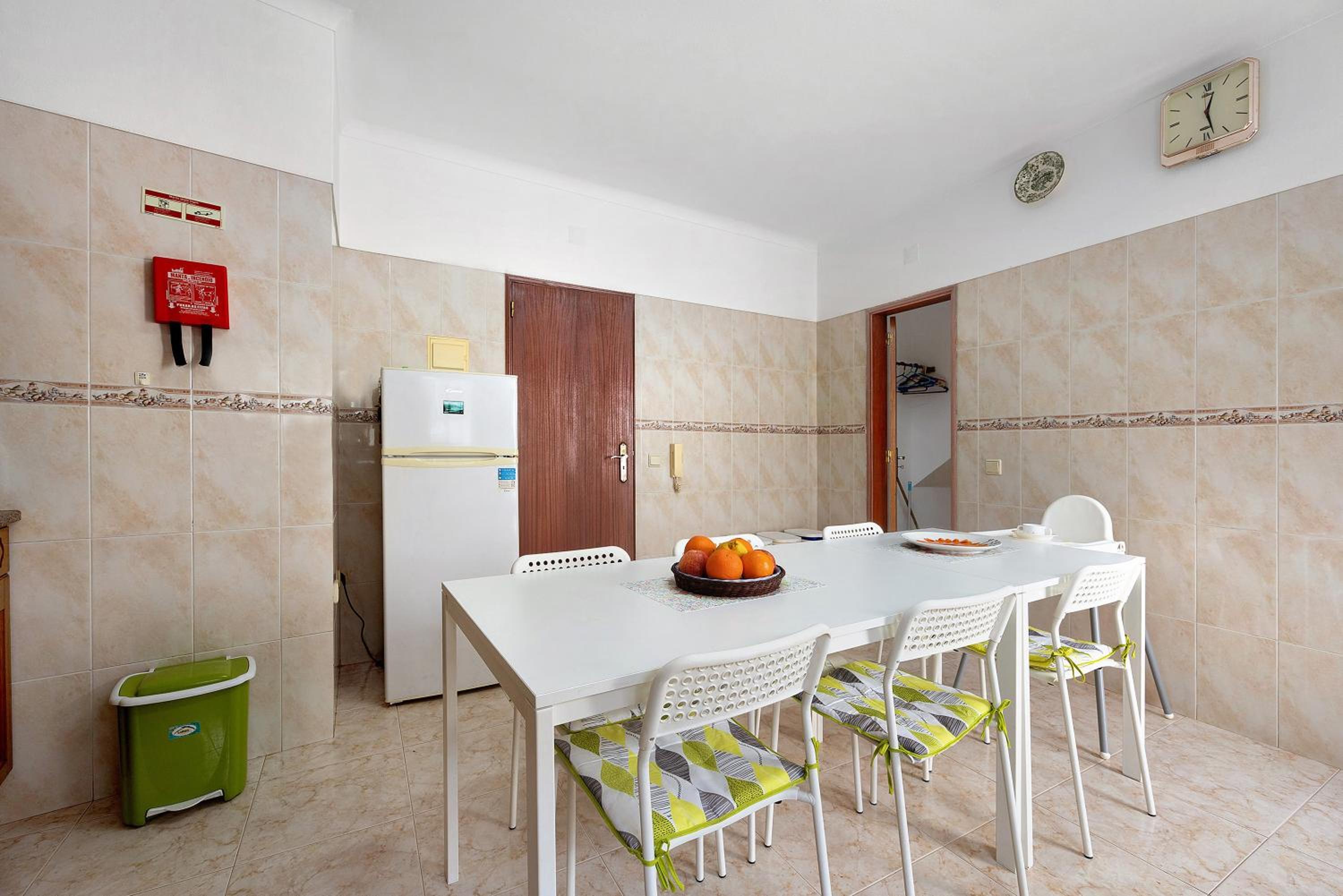 Three-Bedroom House photo 3