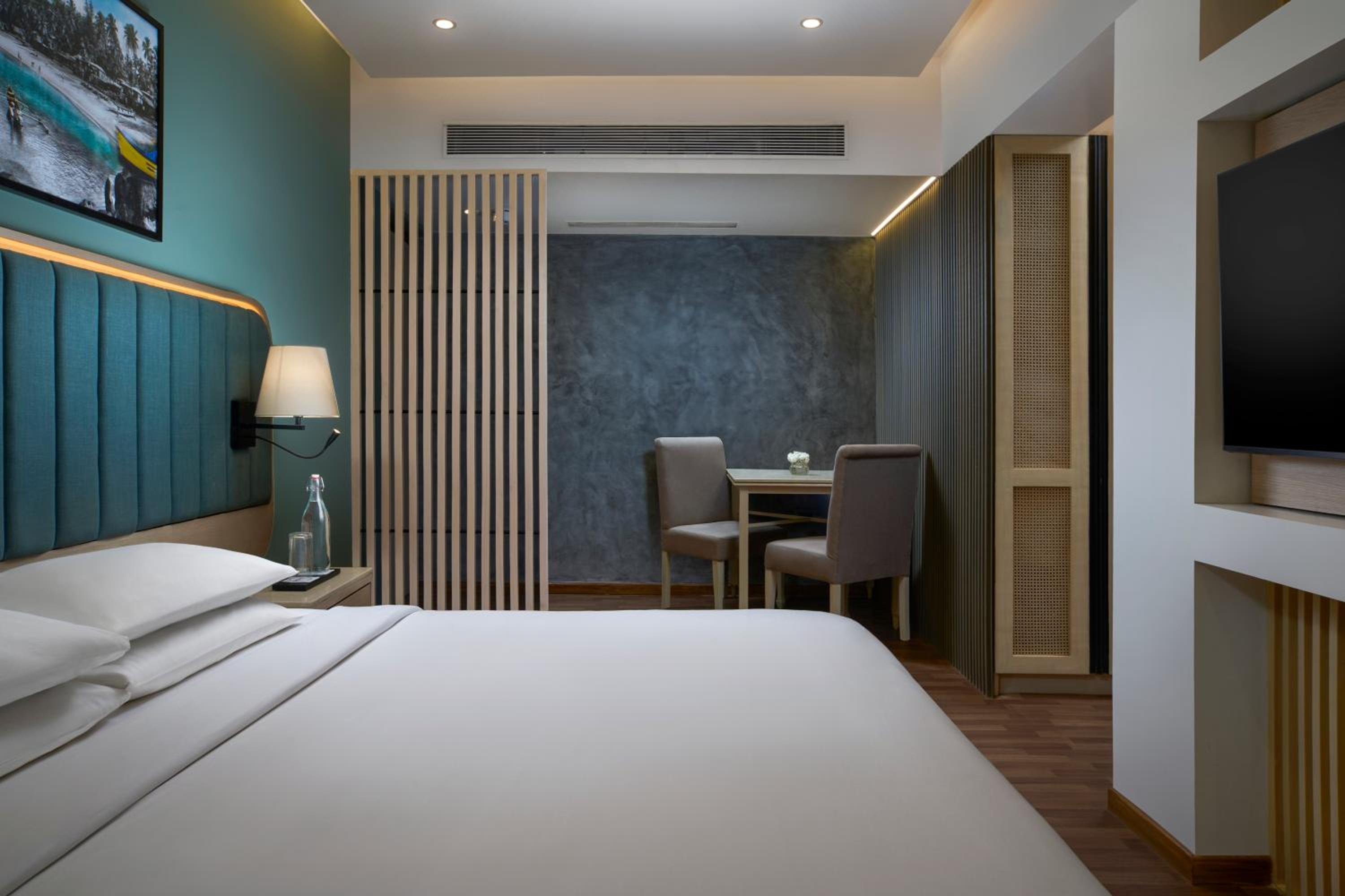 Junior Suite  - 10% Discount on Food & Beverages and Laundry - Welcome Drink on Arrival - Photo 4