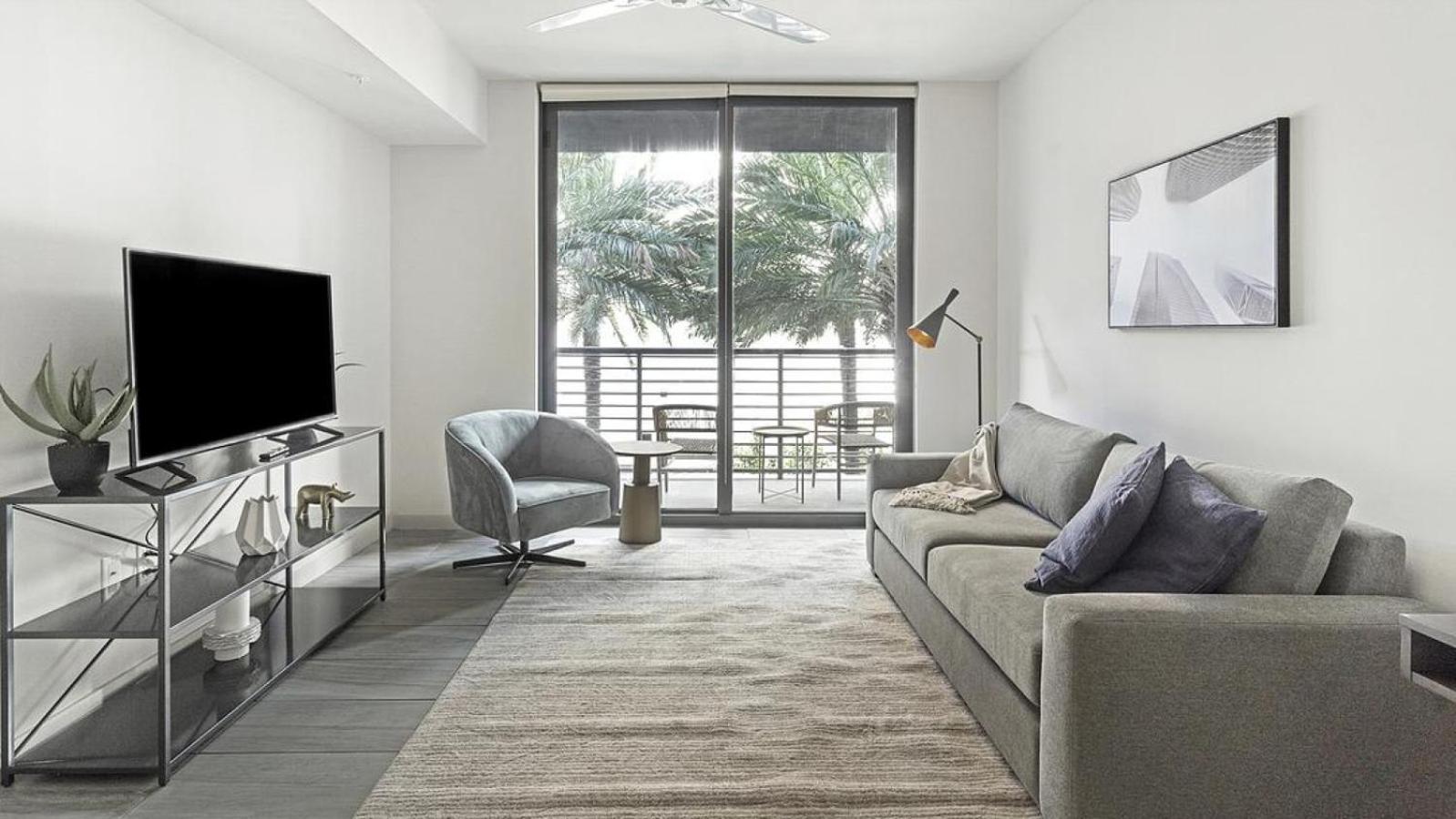 Apartment photo 3