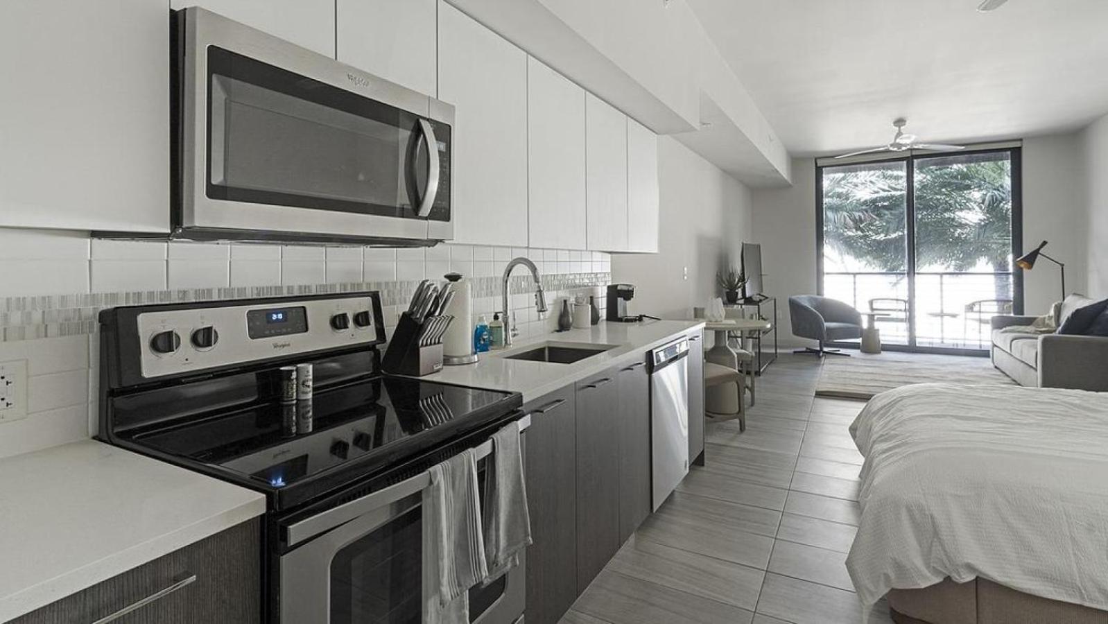 Apartment photo 1