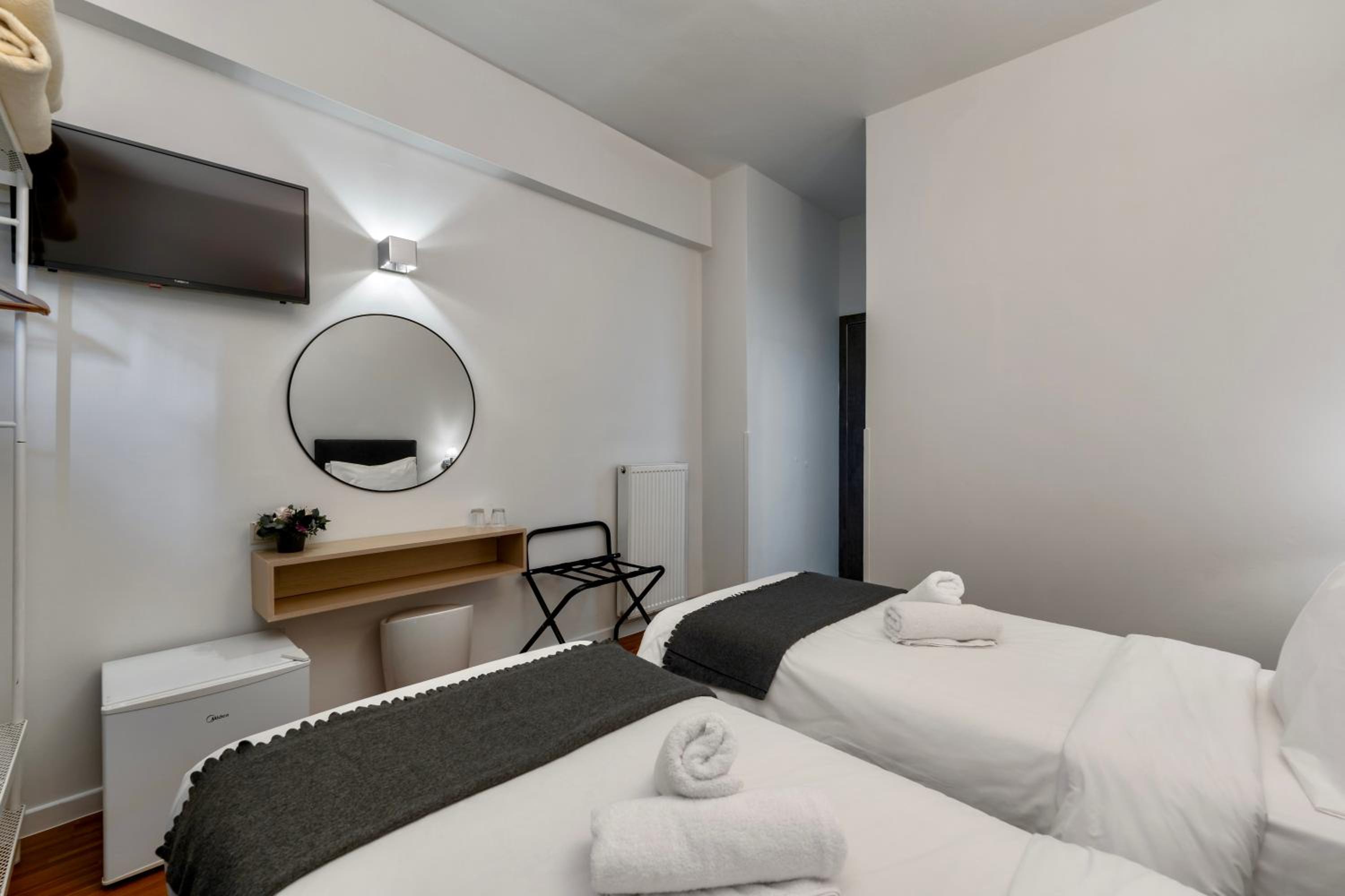 Double or Twin Room photo 1