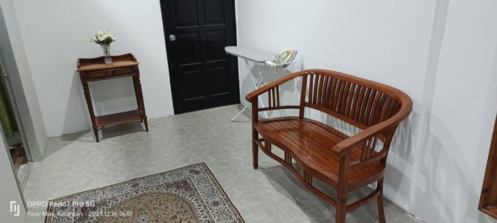 Three-Bedroom House photo 1