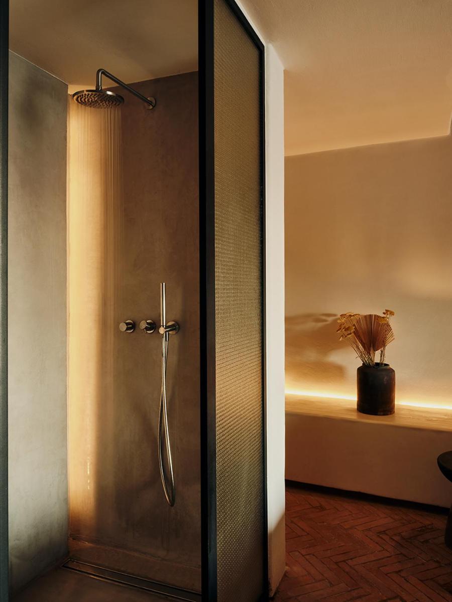 Signature Suite Plunge Pool Sea View - Photo 5