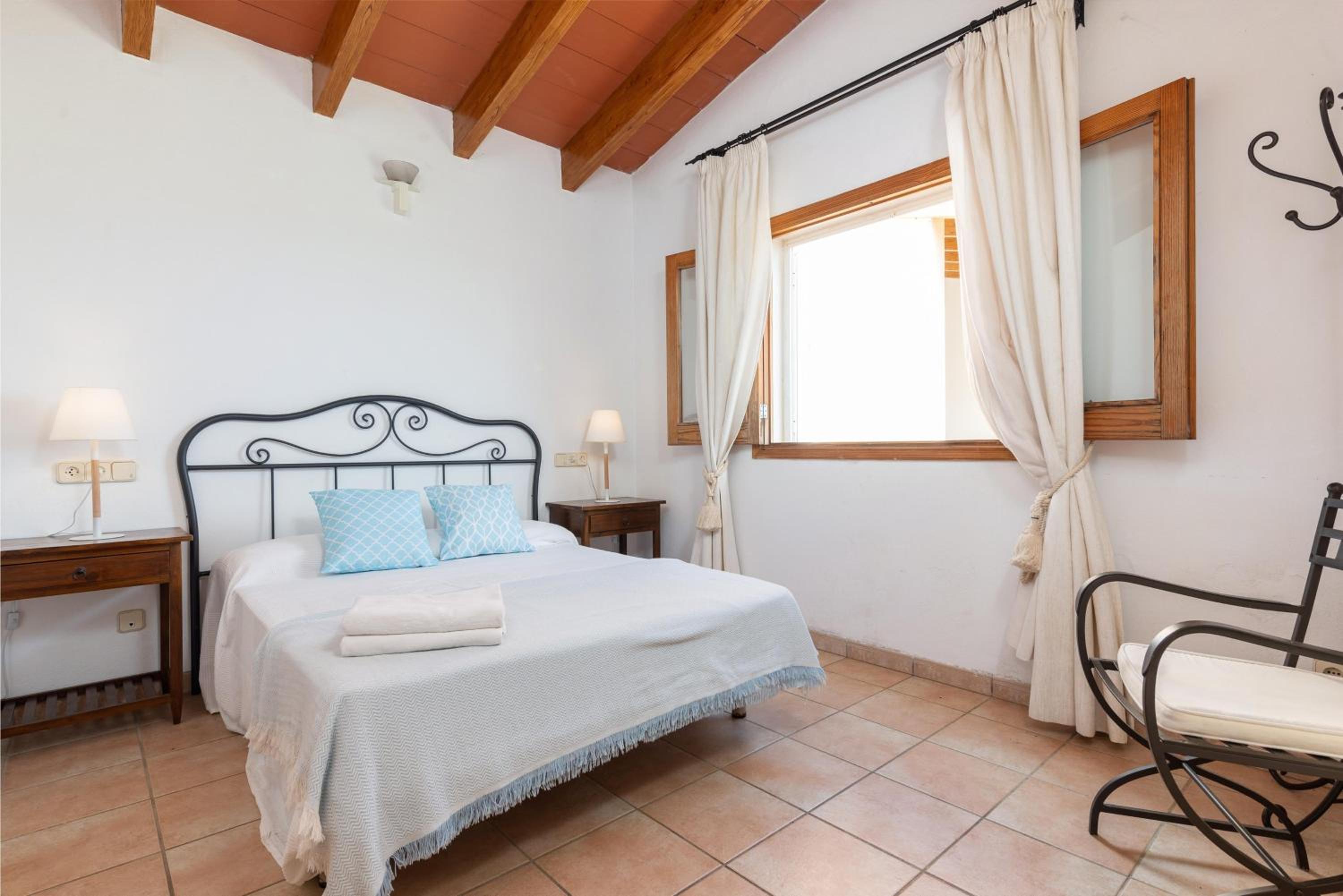 Three-Bedroom Villa photo 3