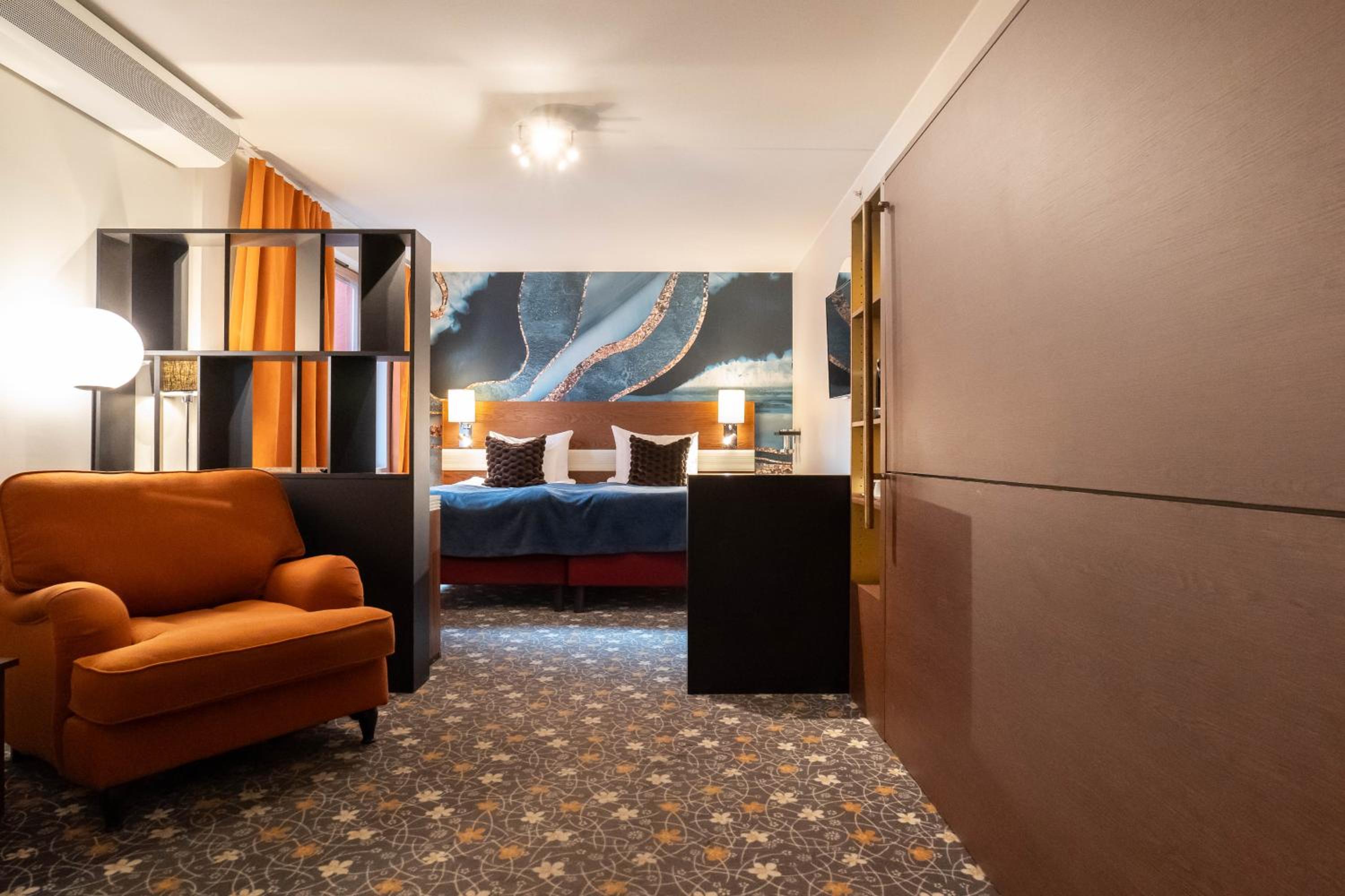 Classic Room Four - Photo 1