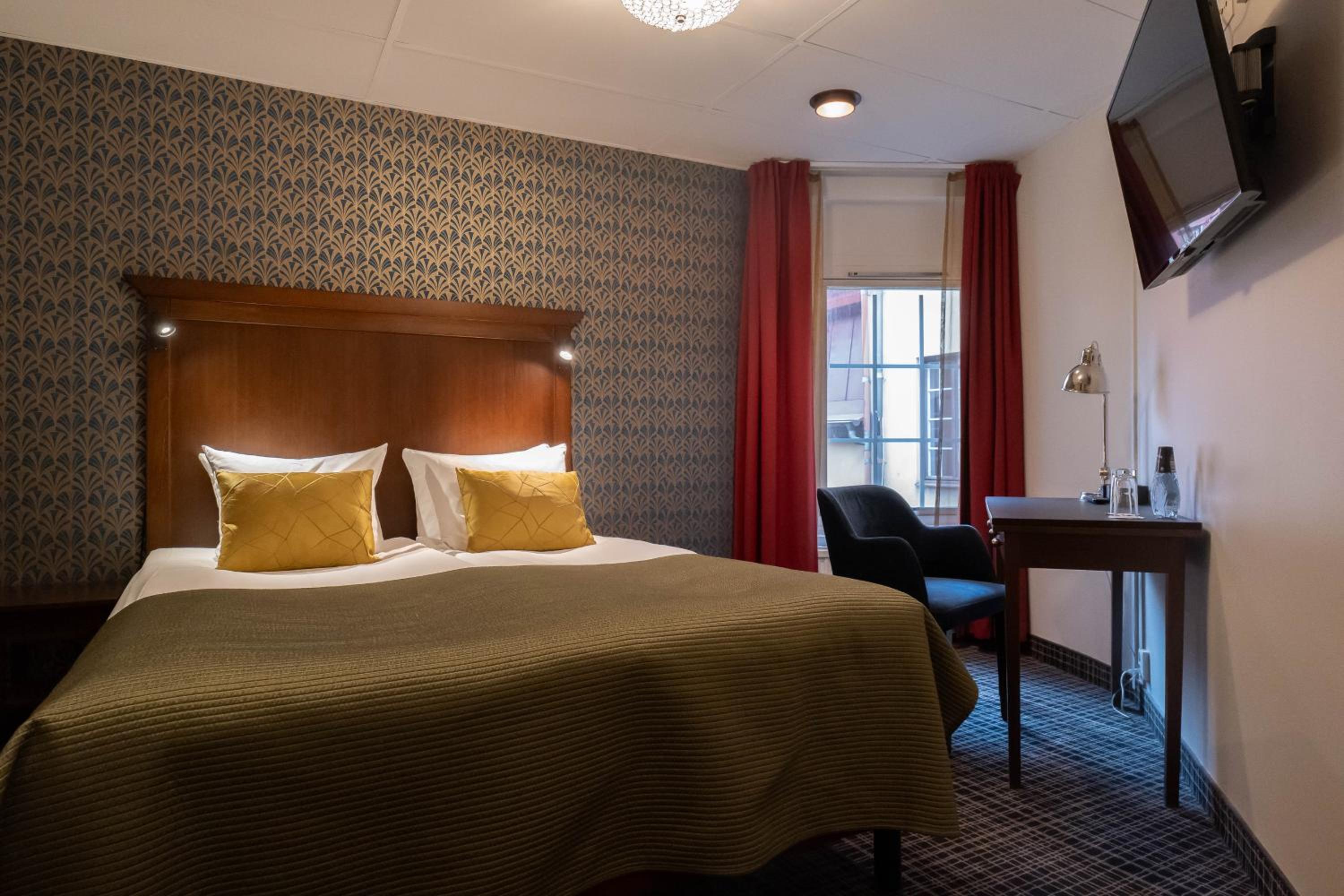 Classic Room - Photo 1