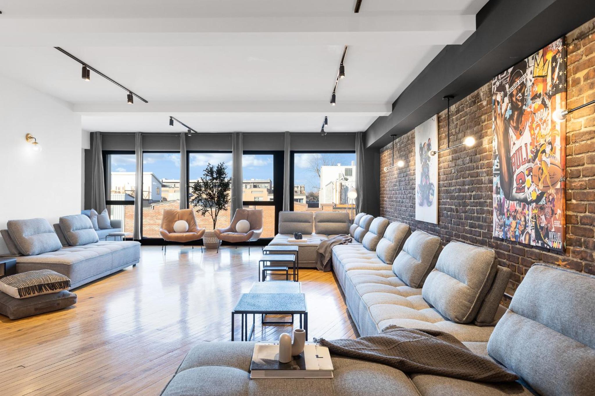 Penthouse Apartment