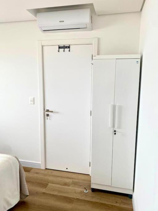 Three-Bedroom Apartment photo 1