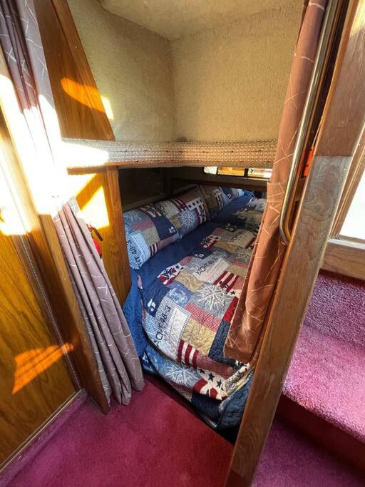 Family Cabin on Boat photo 2
