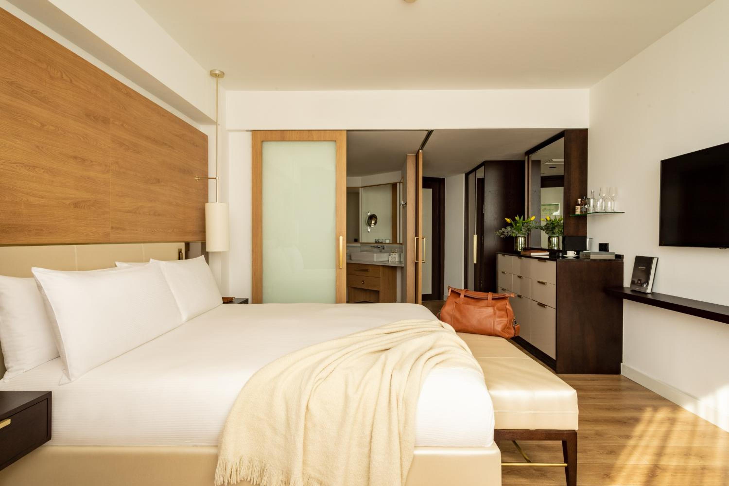 Red Level Two Bedroom Presidential Suite