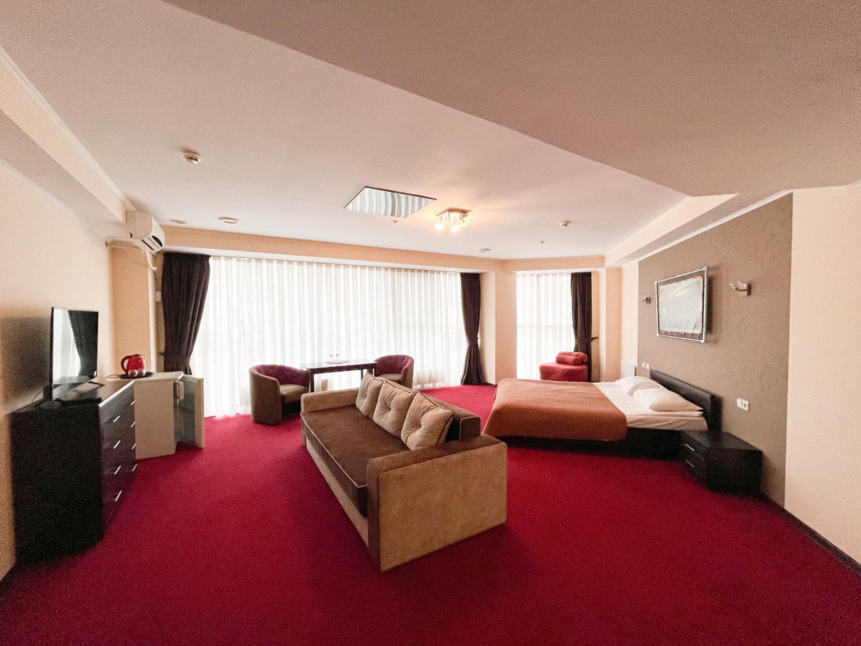 Standard Triple Room photo 3