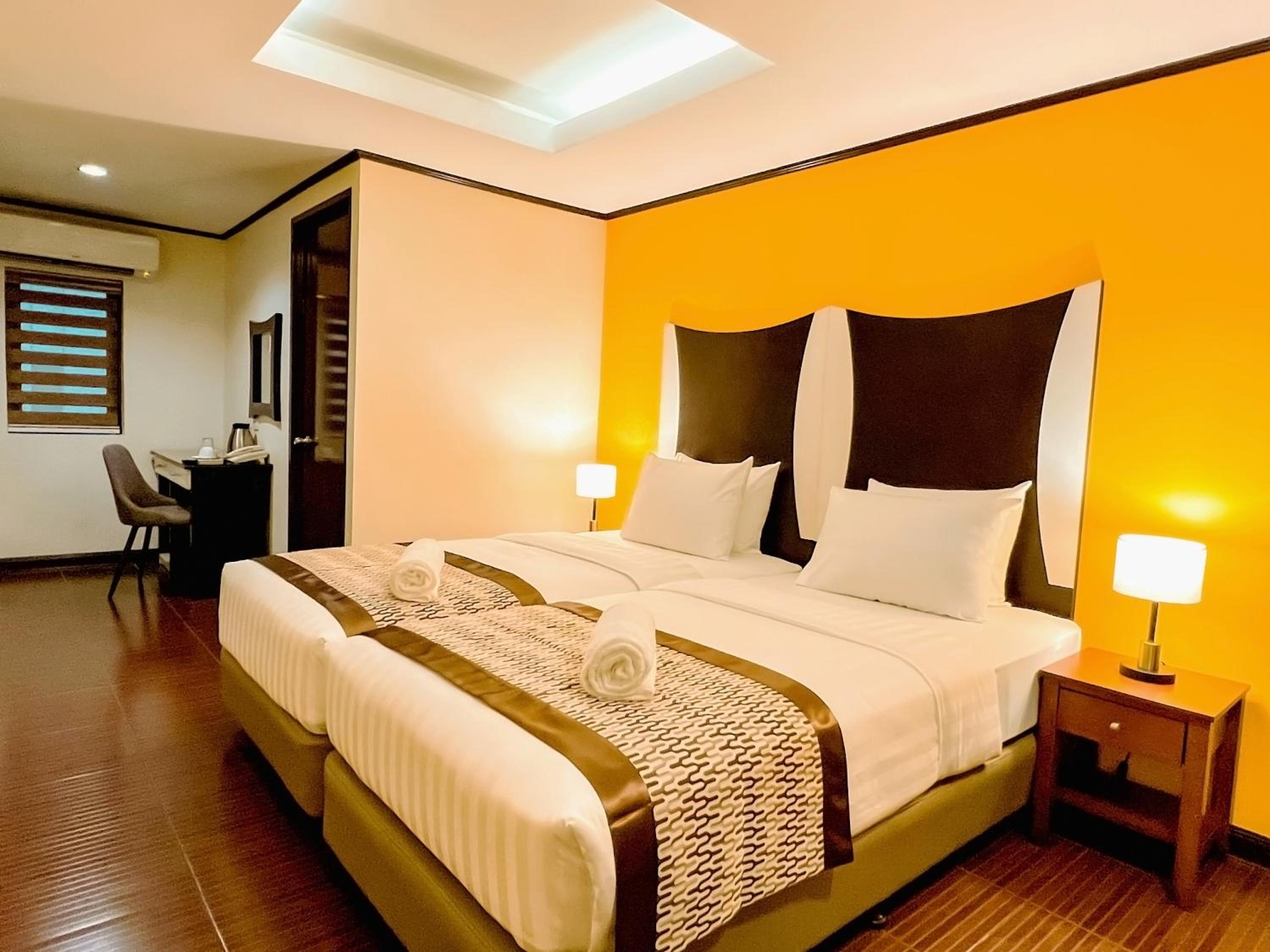 Superior Twin Room - Photo 1