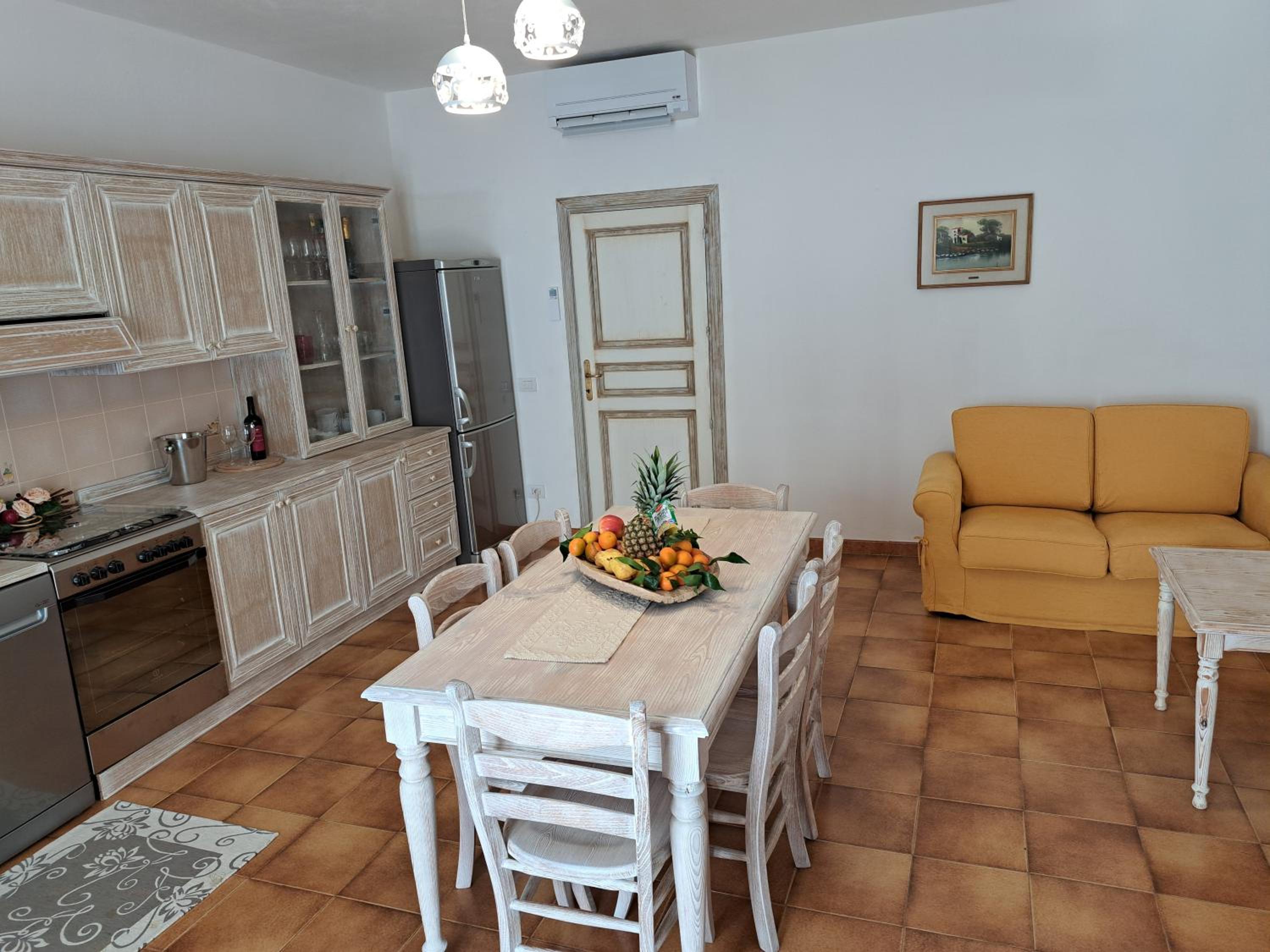 Two-Bedroom House photo 2