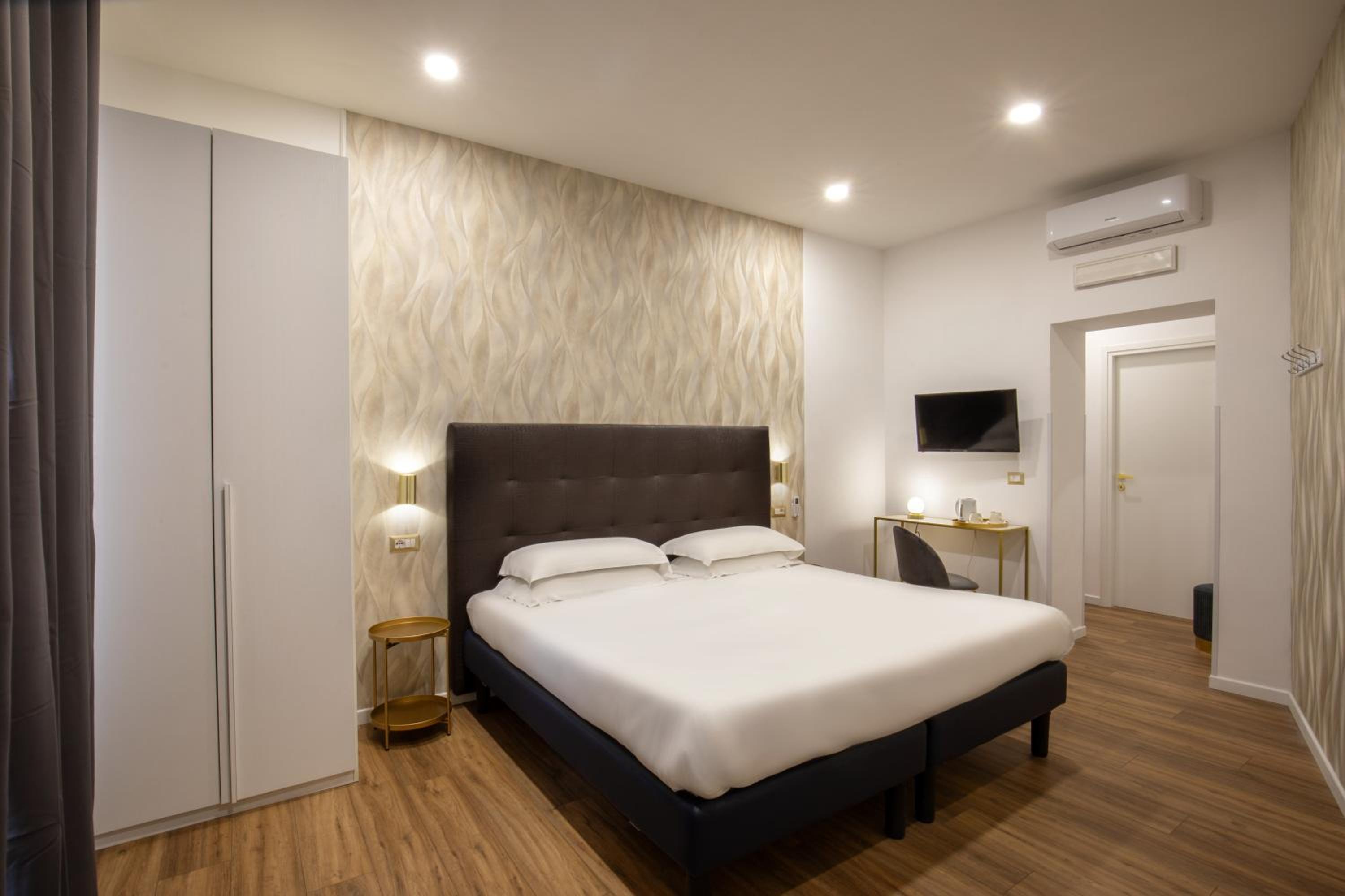 Triple Room photo 2