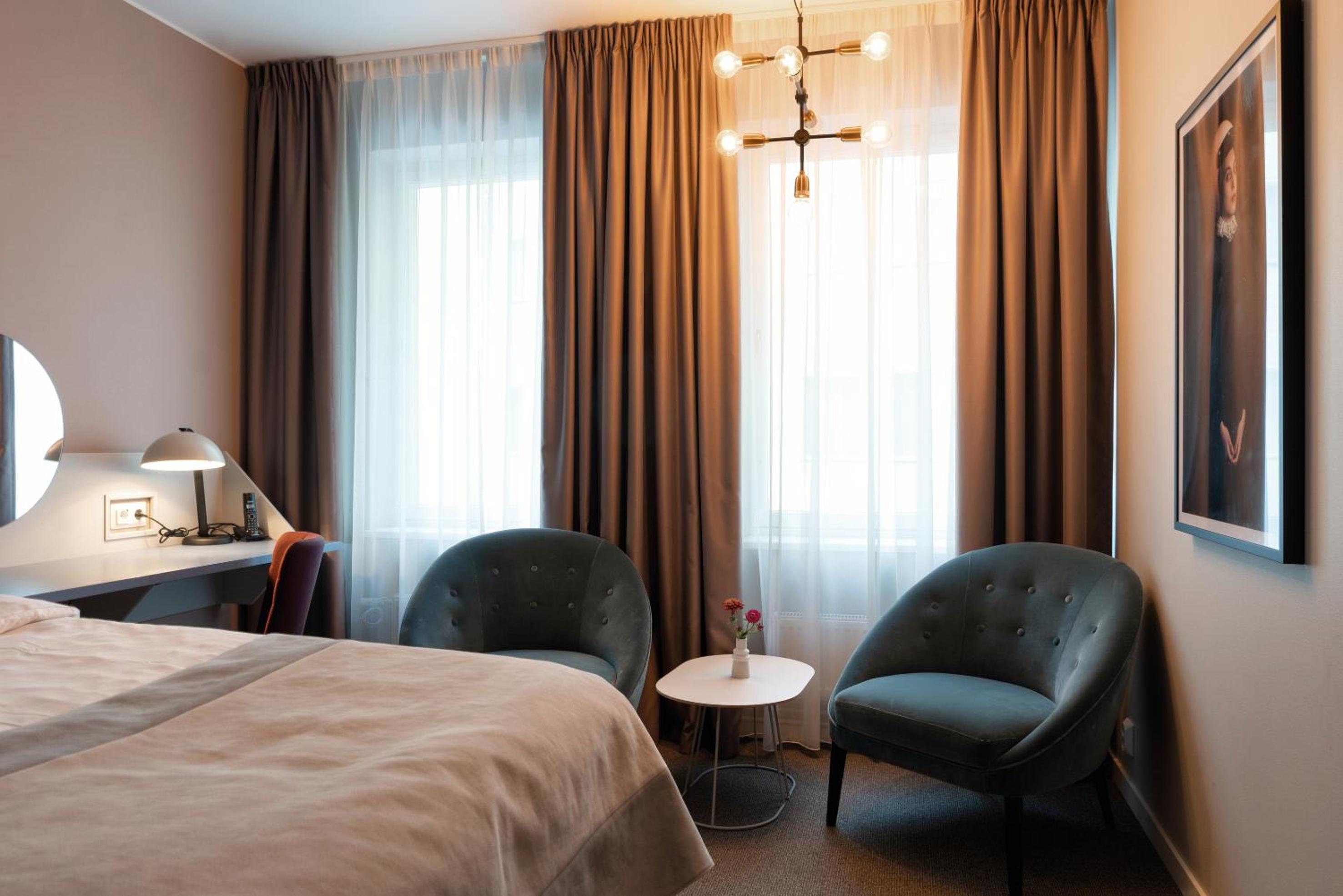 Deluxe Double Room - Photo 1