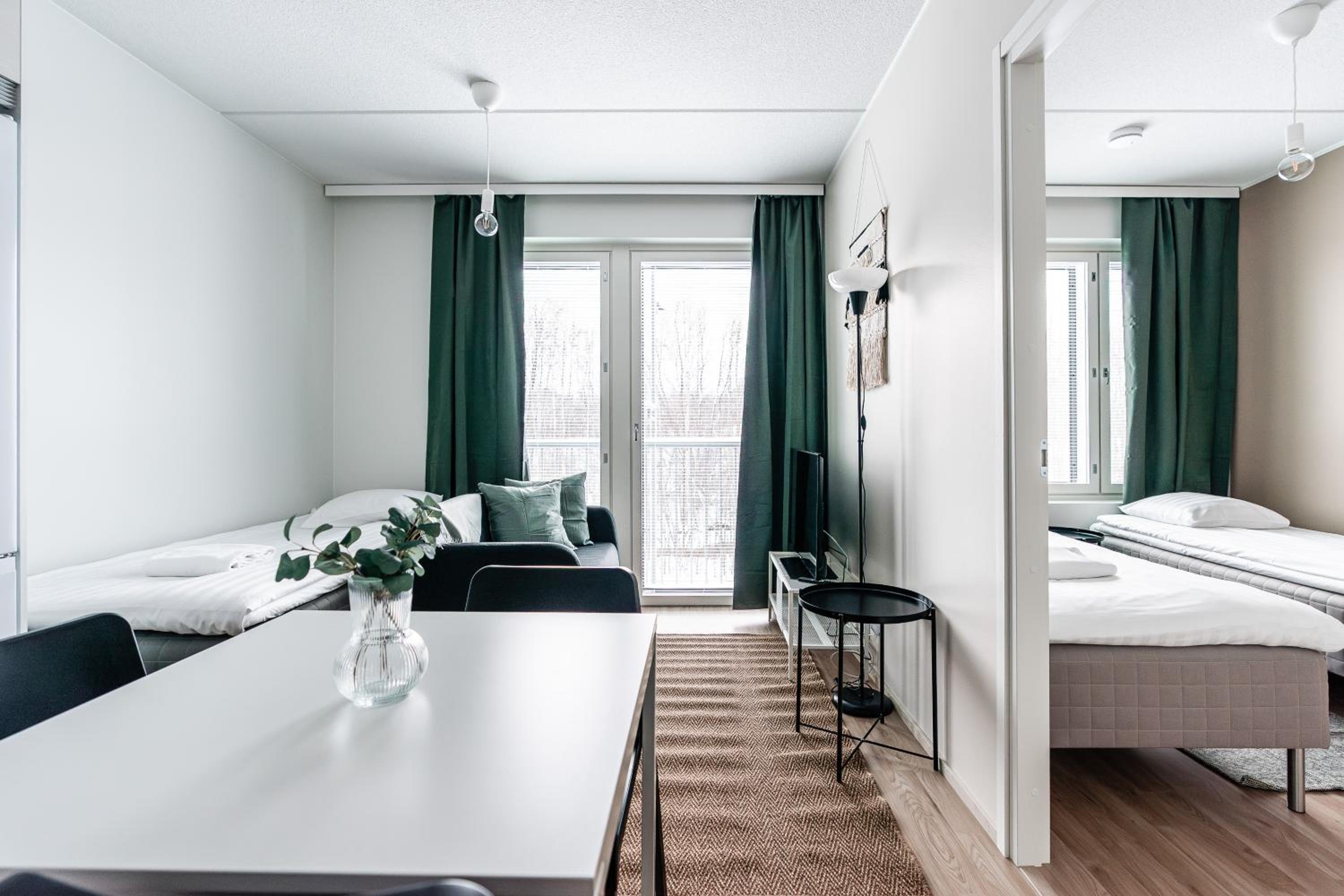 One-Bedroom Apartment photo 1